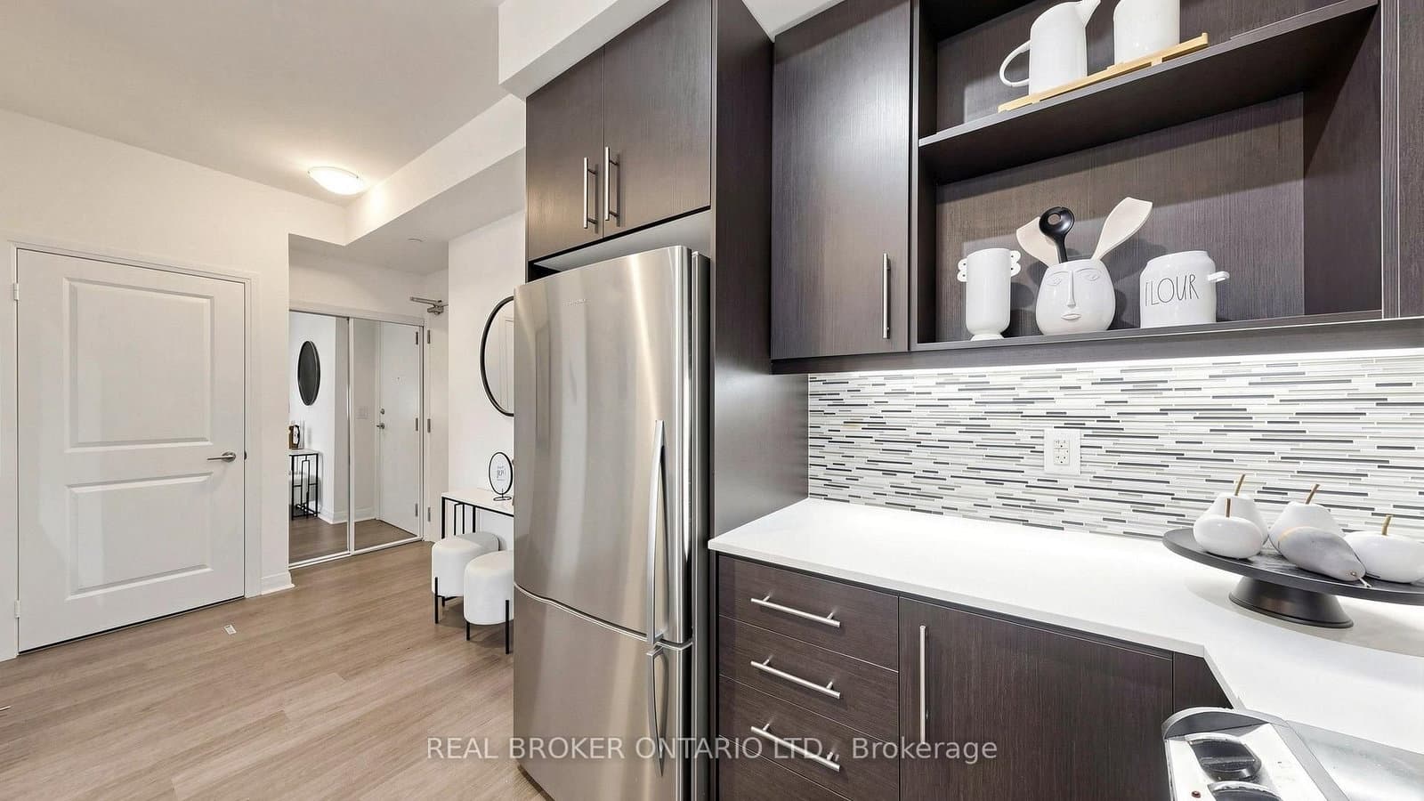 55 Oneida Crescent, Unit 801 thumbnail 26