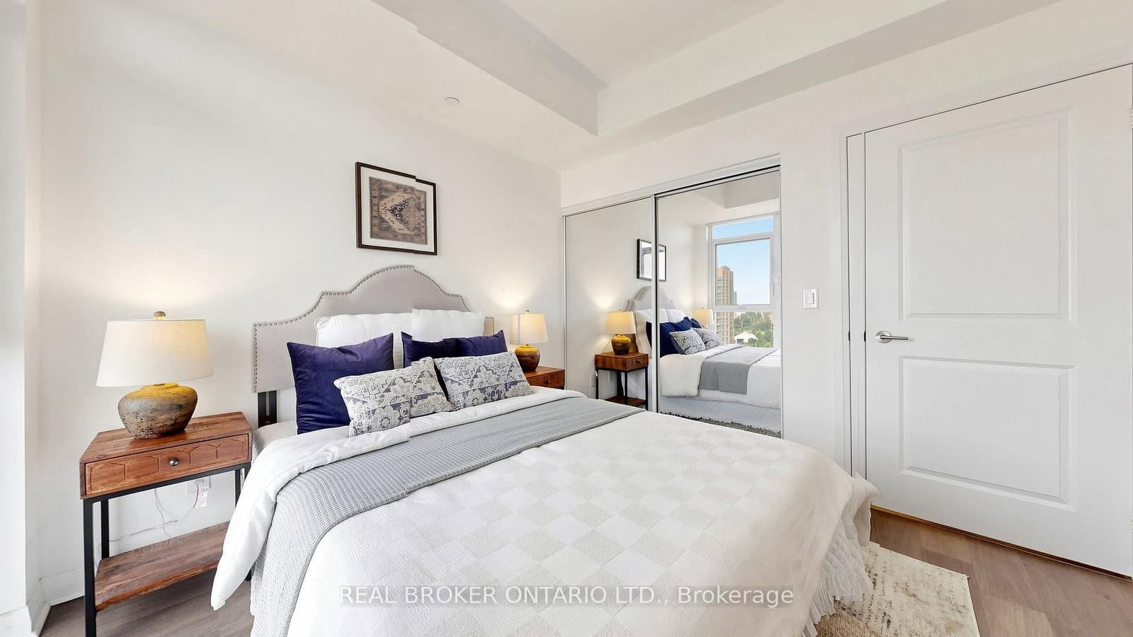 55 Oneida Crescent, Unit 801 thumbnail 28