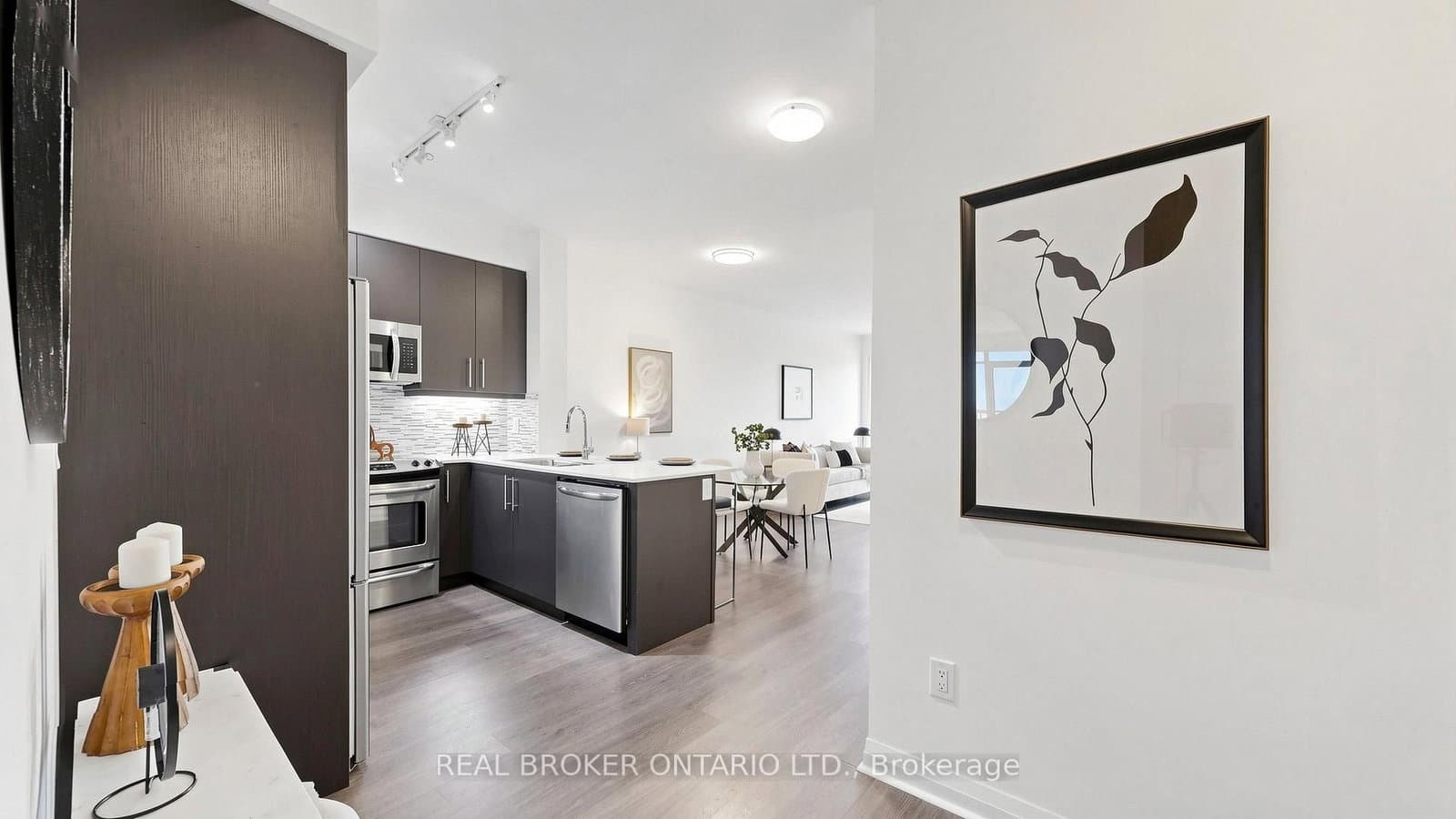 55 Oneida Crescent, Unit 801 thumbnail 35