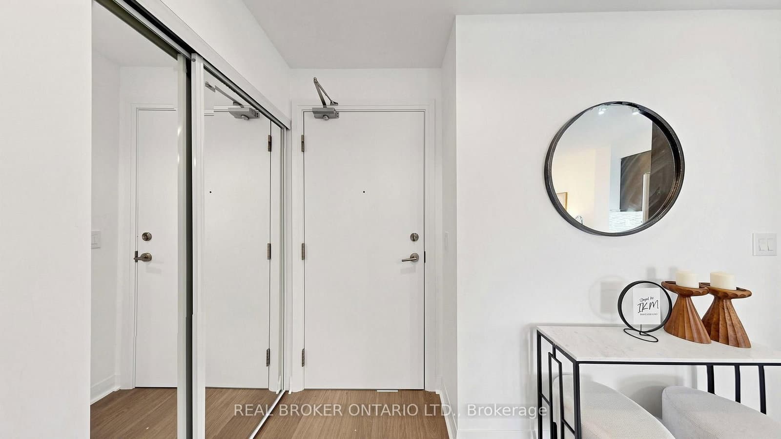 55 Oneida Crescent, Unit 801 thumbnail 36