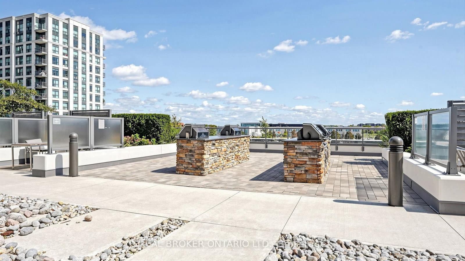 55 Oneida Crescent, Unit 801 thumbnail 45