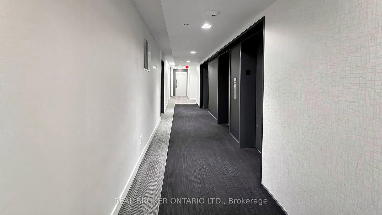 55 Oneida Crescent, Unit 801 thumbnail 7