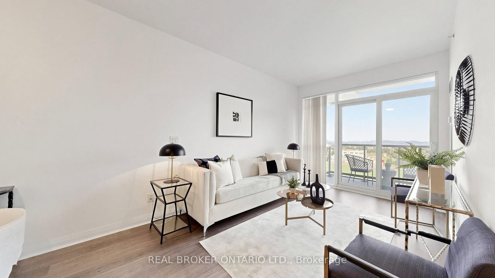 55 Oneida Crescent, Unit 801 thumbnail 9