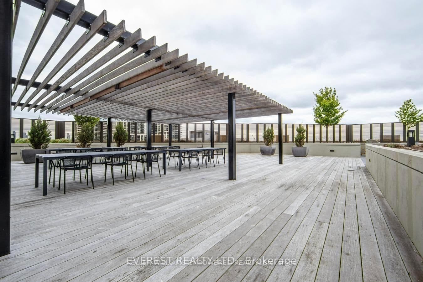 9075 Jane Street, Unit 1706 thumbnail 14