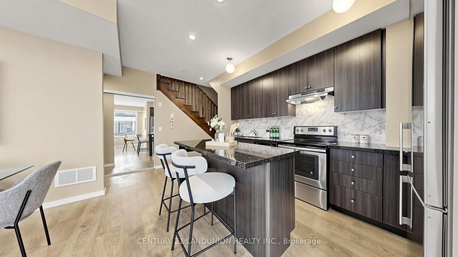600 Alex Gardner Circle, Unit 107 thumbnail 10