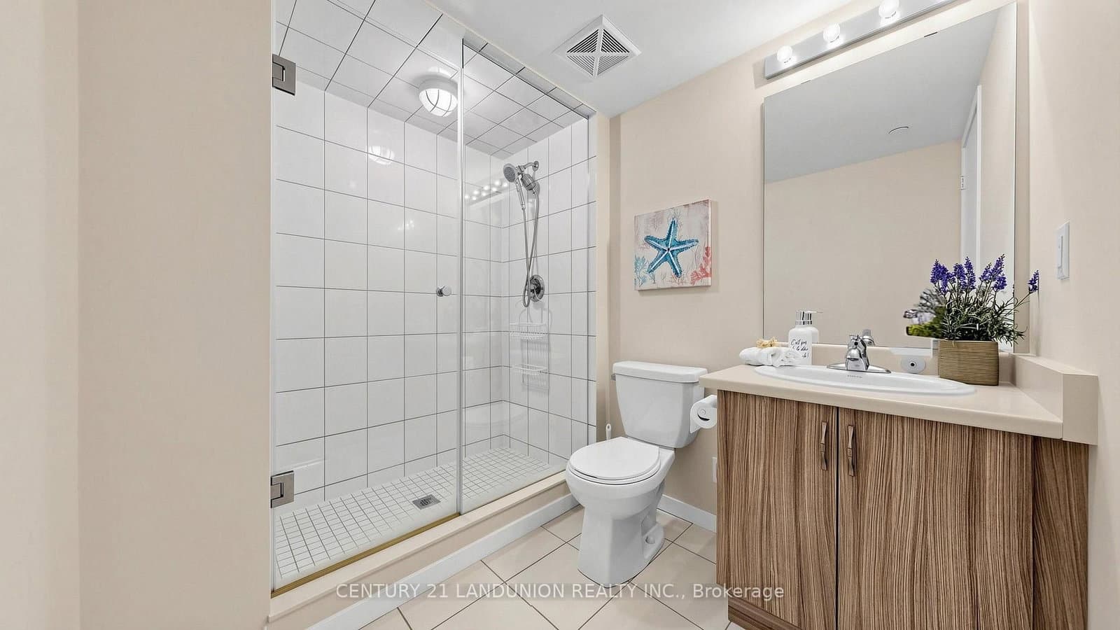 600 Alex Gardner Circle, Unit 107 thumbnail 18