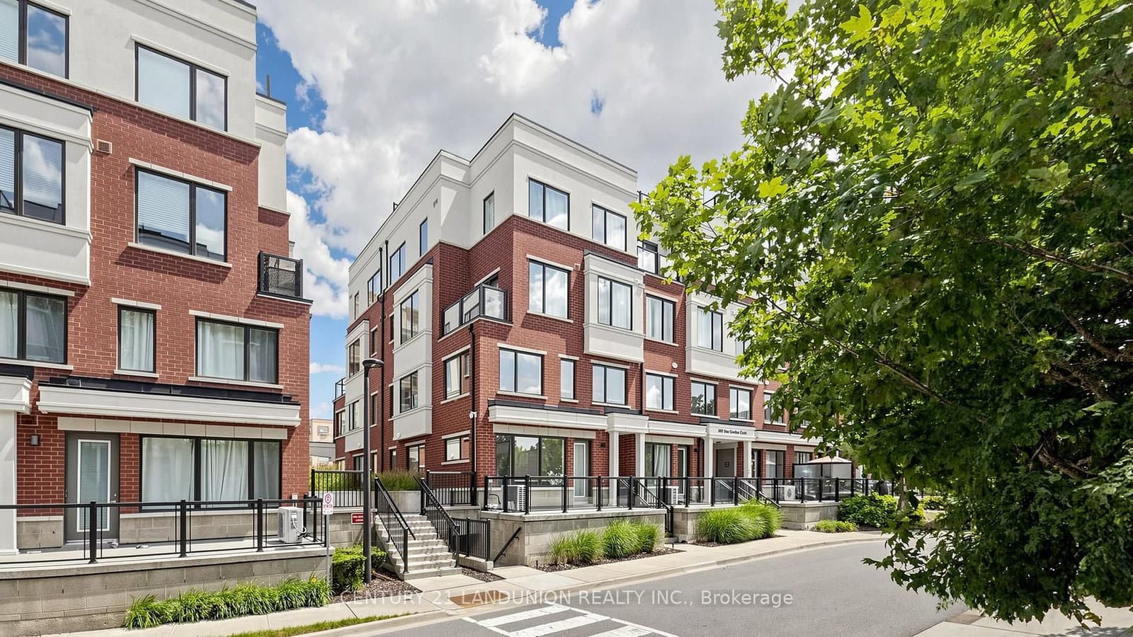 600 Alex Gardner Circle, Unit 107 thumbnail 2