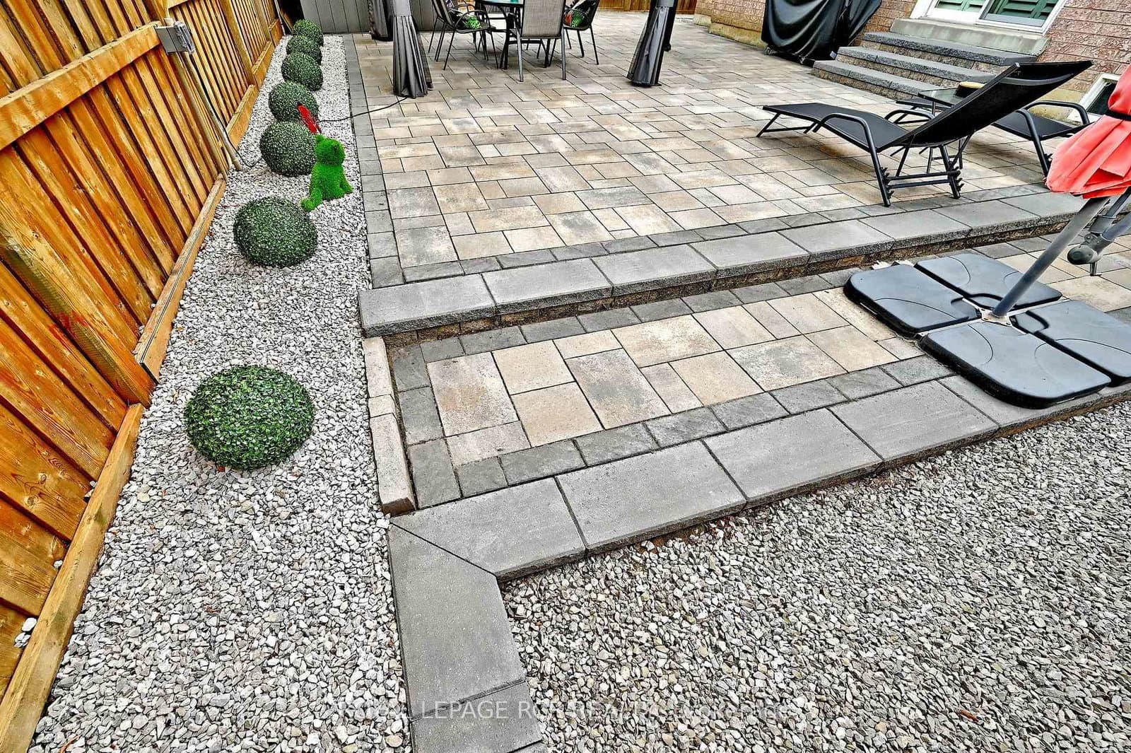 43 Ivy Glen Drive thumbnail 48
