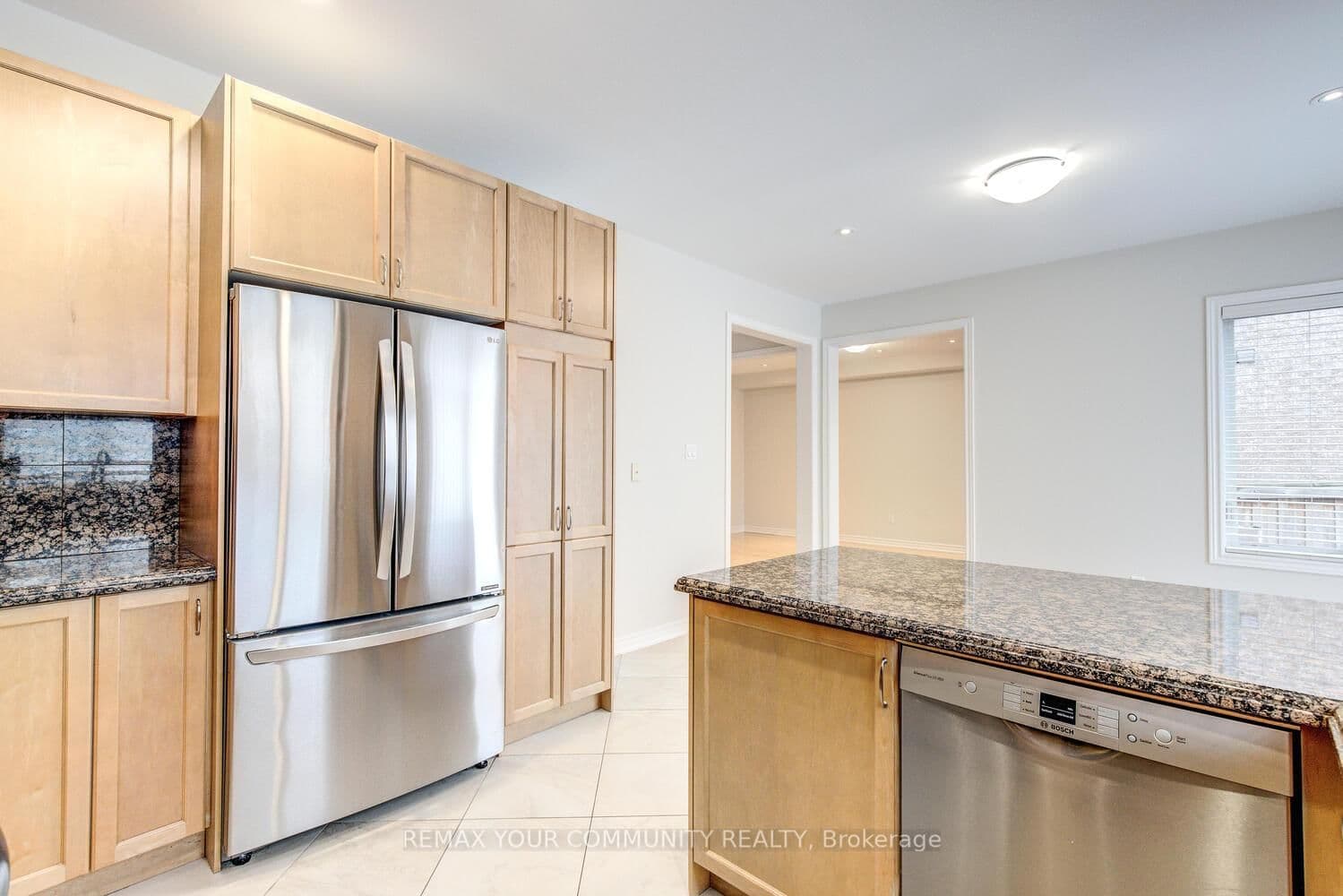76 Ivy Glen Drive thumbnail 21