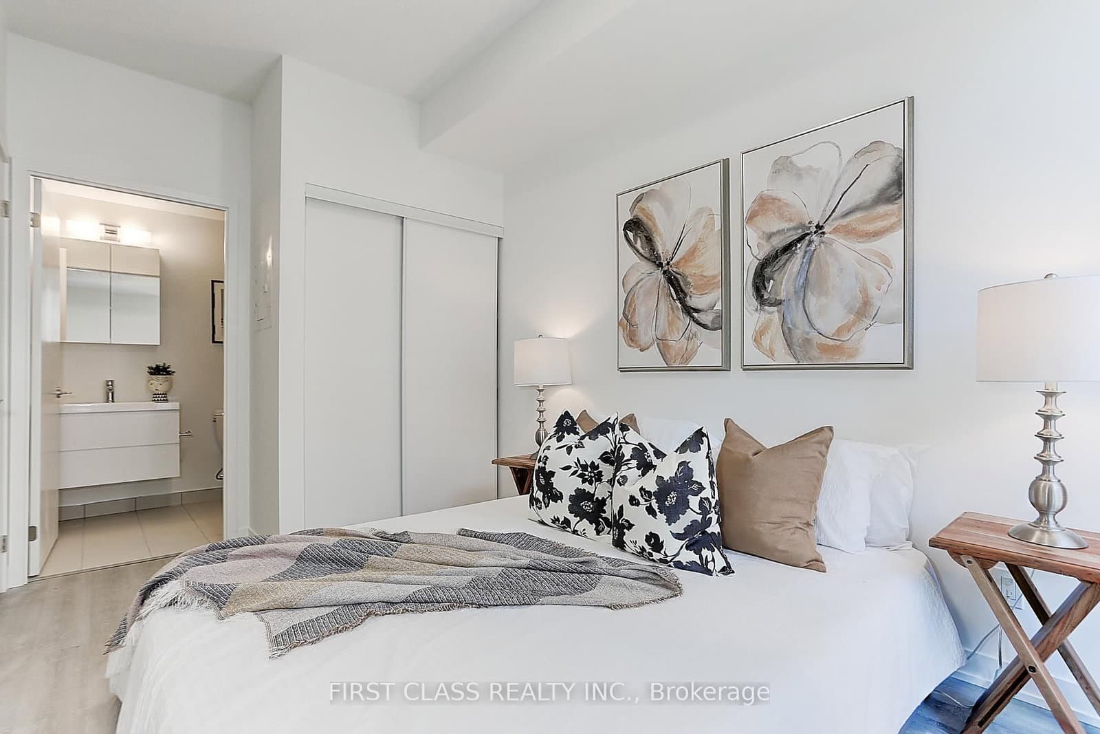 38 Simcoe Promenade, Unit 514C thumbnail 14