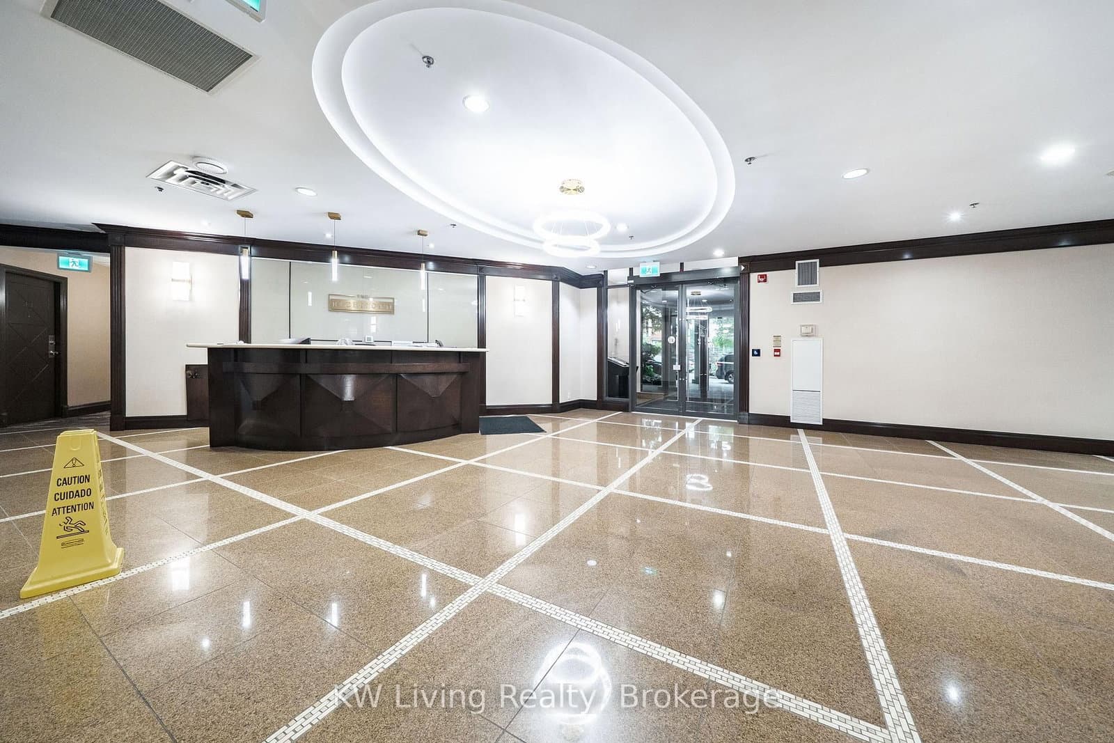 18 HARDING Boulevard, Unit 905 thumbnail 12