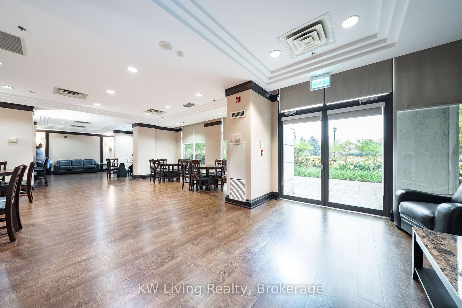 18 HARDING Boulevard, Unit 905 thumbnail 35