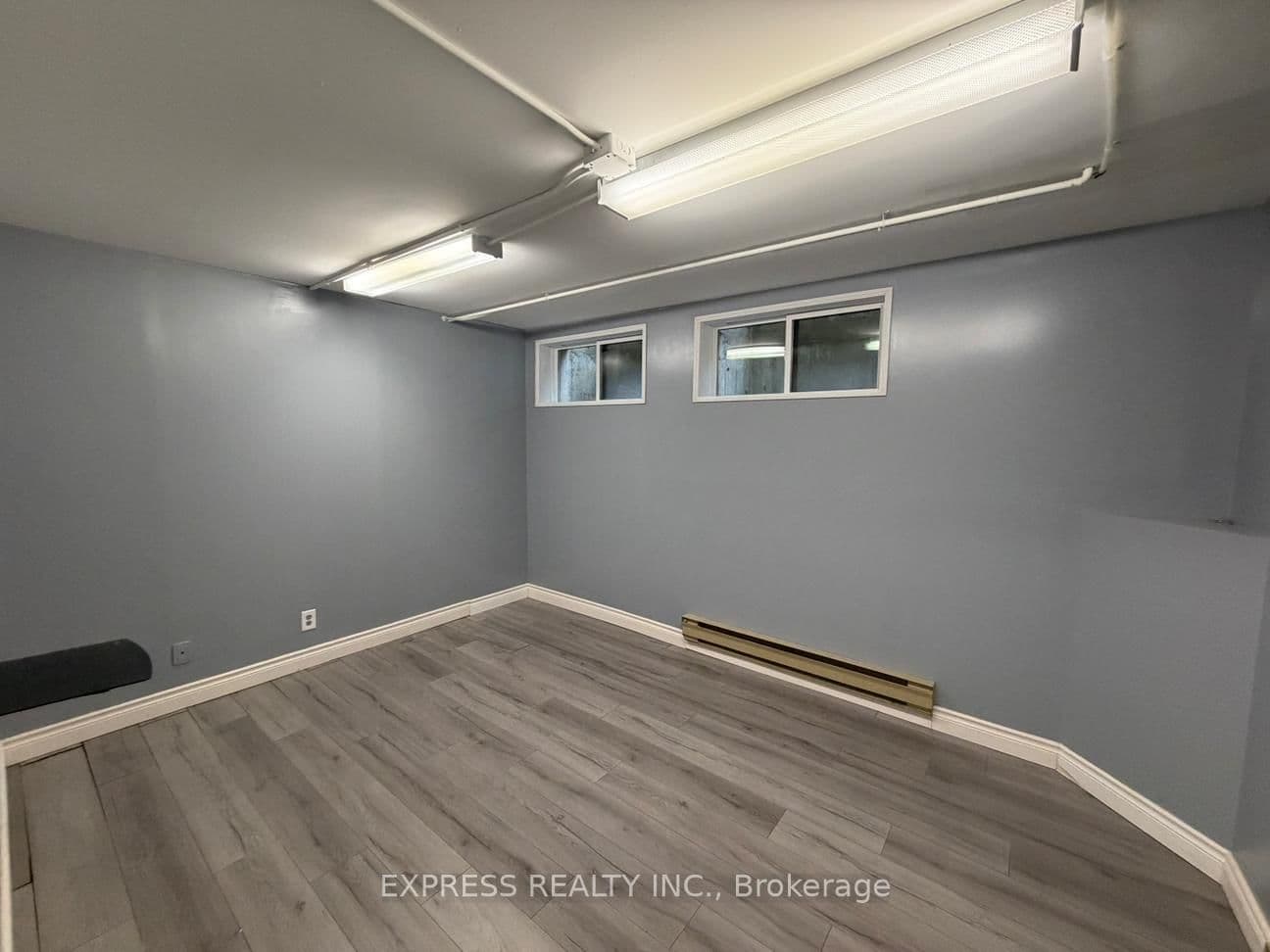 8300 Yonge Street, Unit Bsmt thumbnail 13