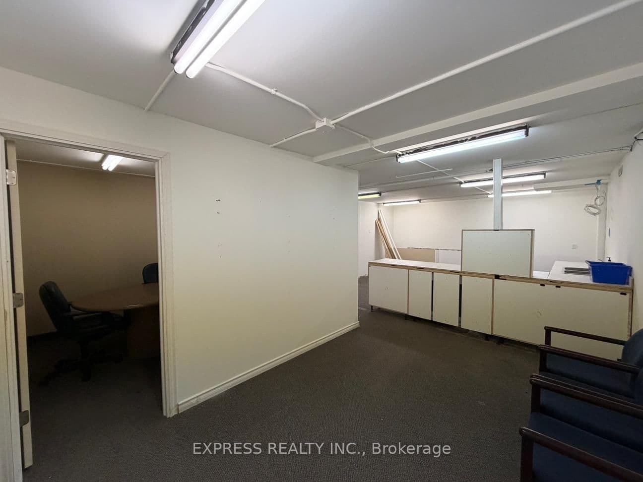 8300 Yonge Street, Unit Bsmt thumbnail 9