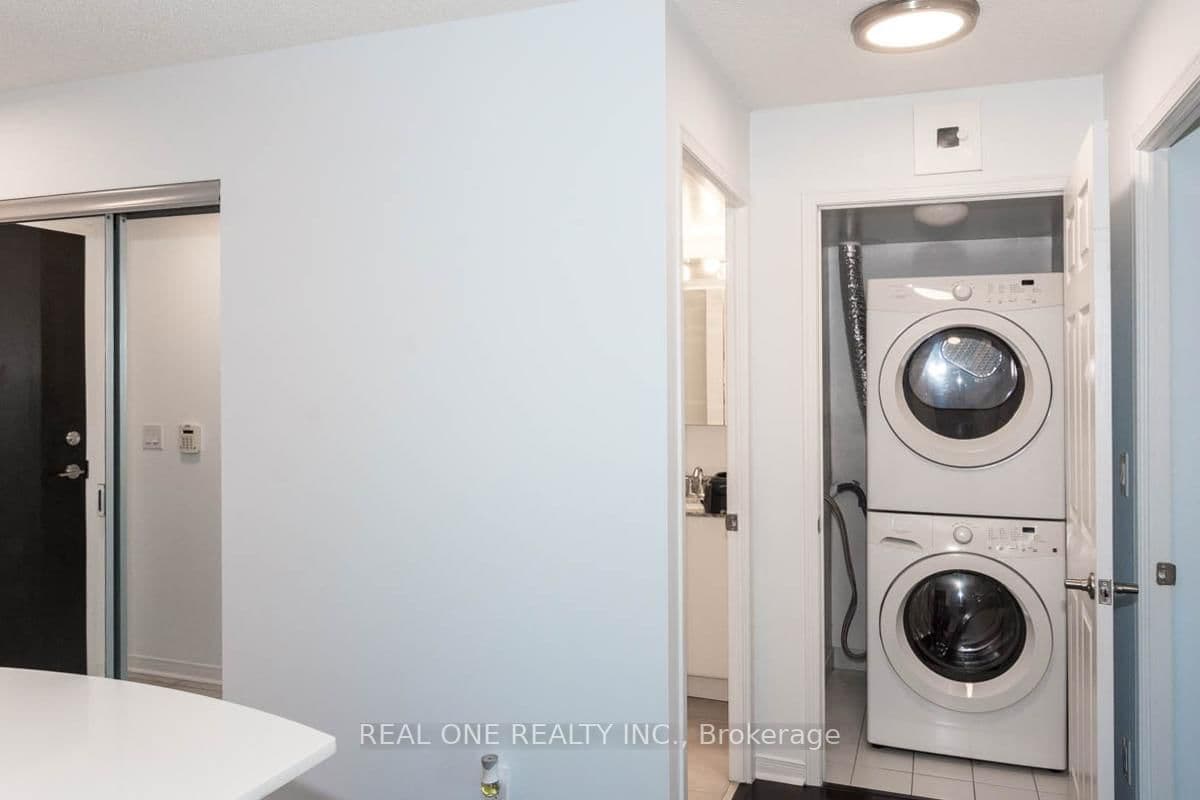75 King William Crescent, Unit 605 thumbnail 10