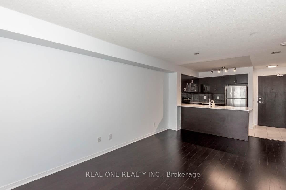 75 King William Crescent, Unit 605 thumbnail 3