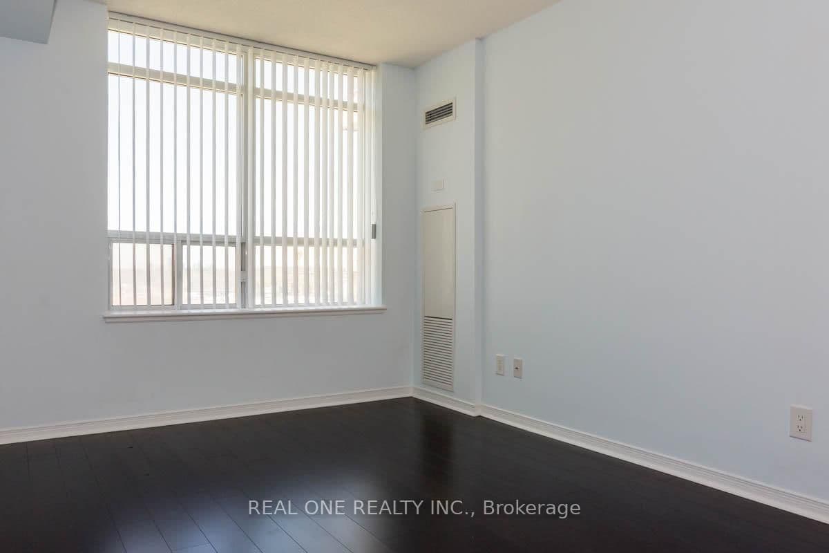 75 King William Crescent, Unit 605 thumbnail 8