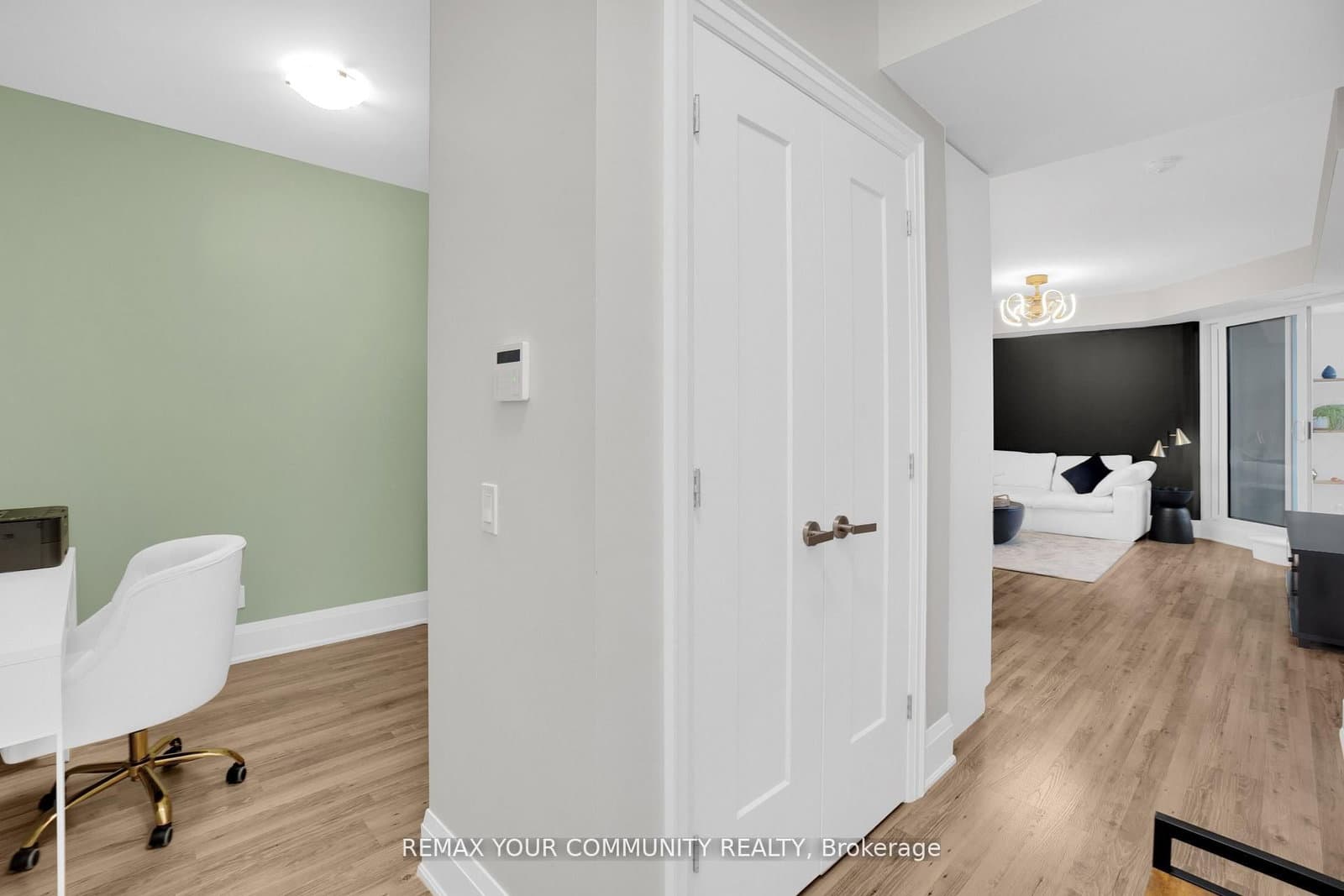 9085 Jane Street, Unit 523 thumbnail 22