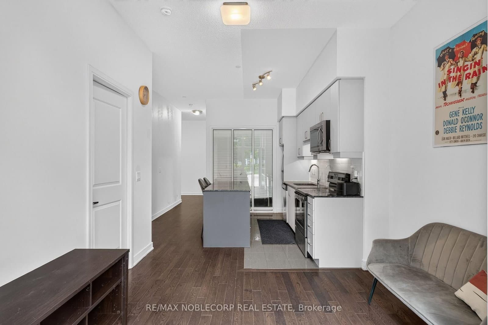 9199 Yonge Street N, Unit 102SE thumbnail 15