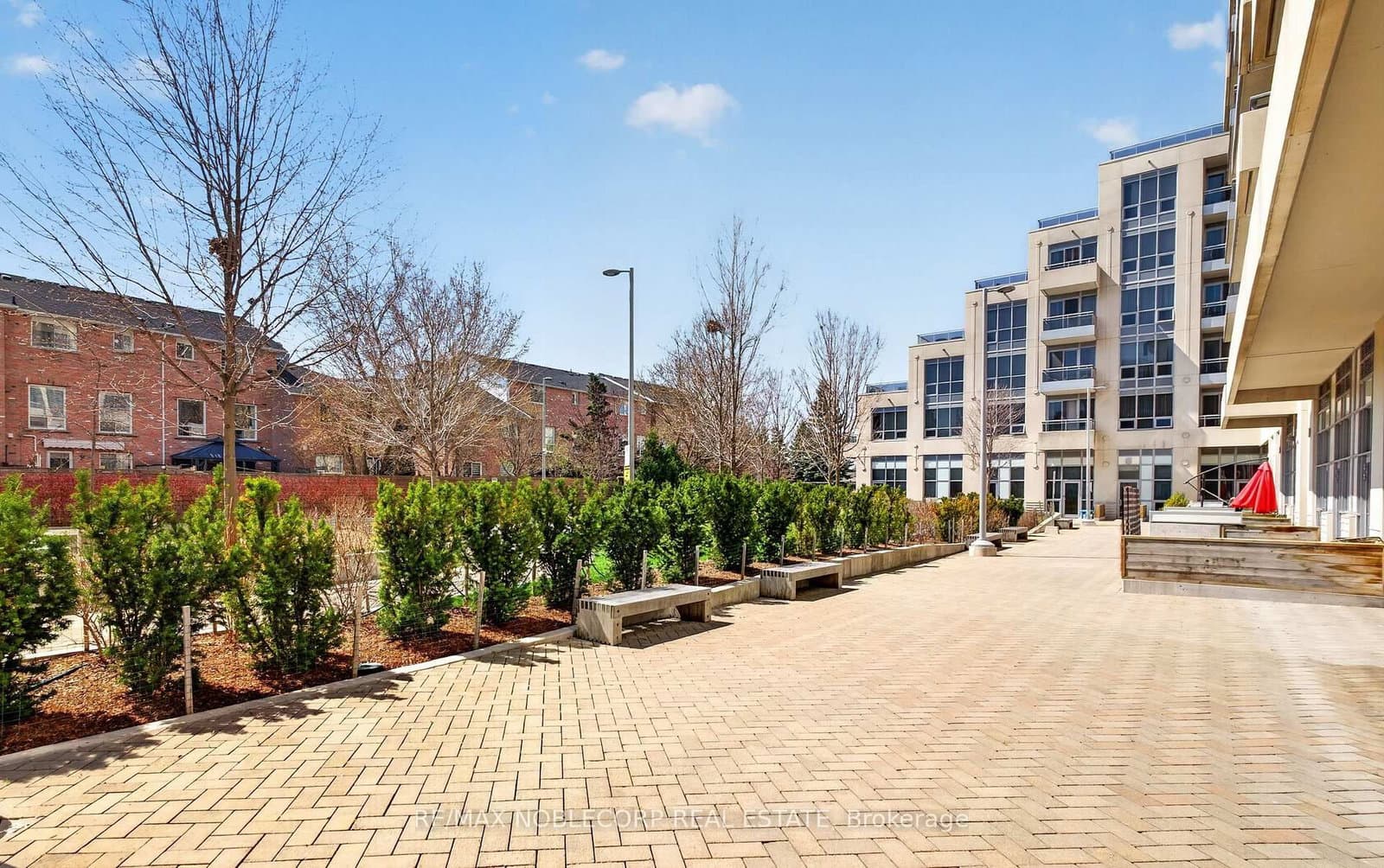 9199 Yonge Street N, Unit 102SE thumbnail 31