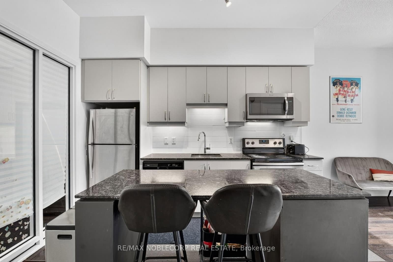 9199 Yonge Street N, Unit 102SE thumbnail 8