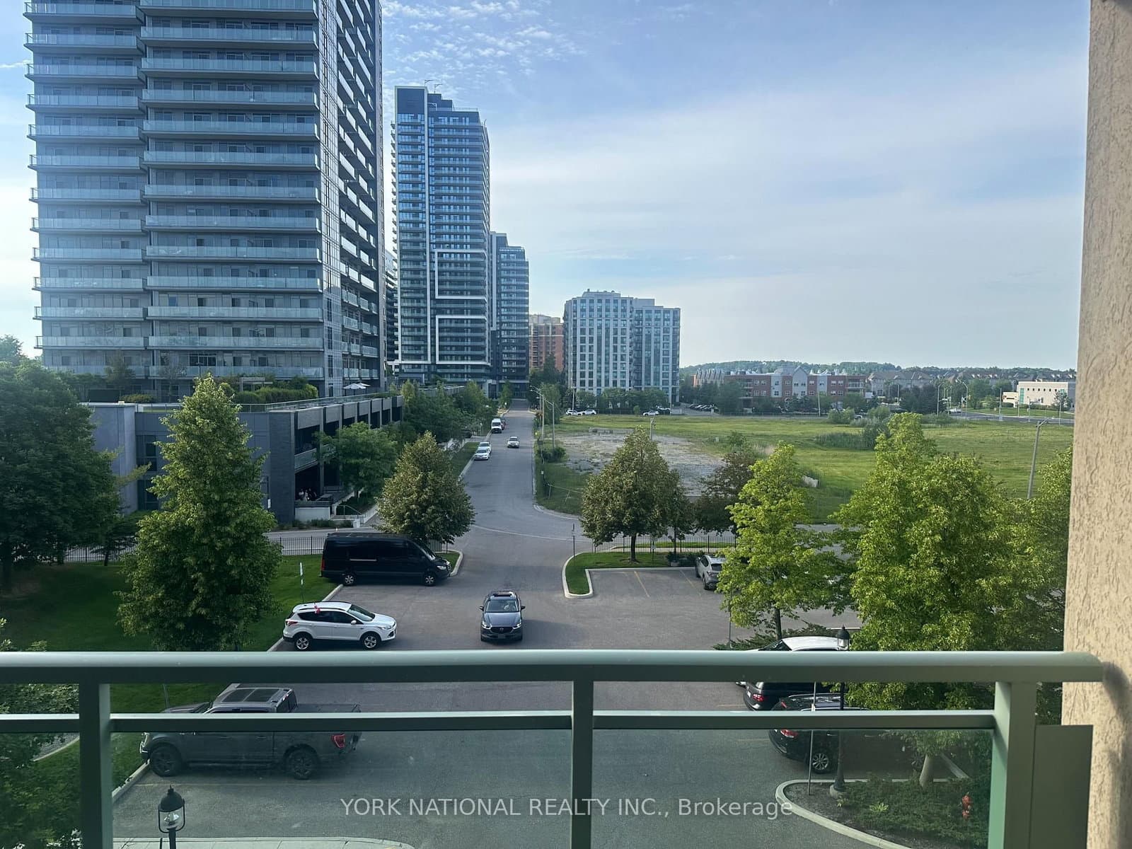 39 Oneida Crescent, Unit 408 thumbnail 21