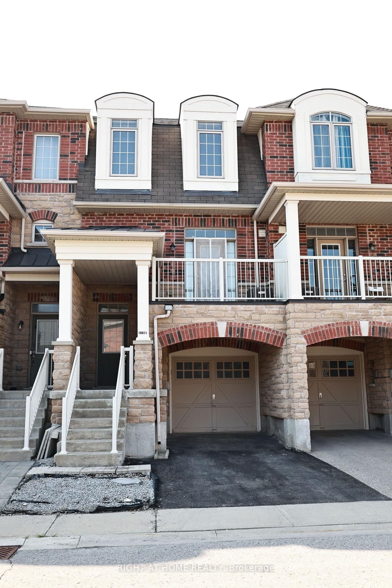 10971 Woodbine Avenue - Image 1
