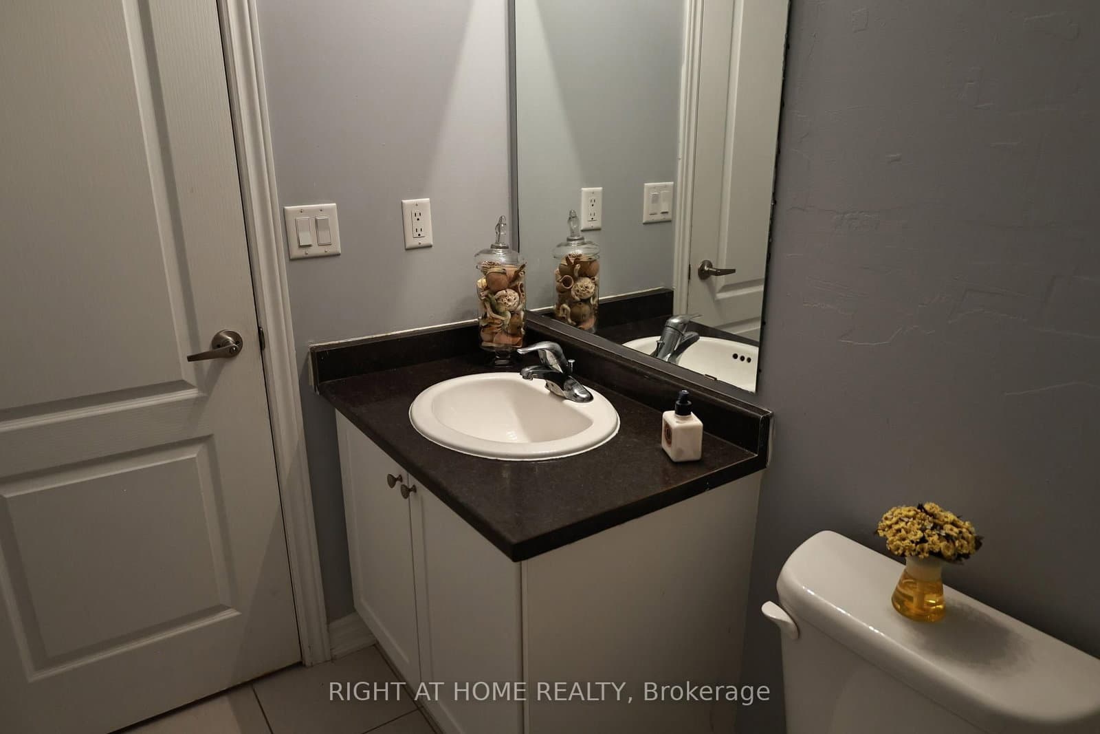 10971 Woodbine Avenue thumbnail 16