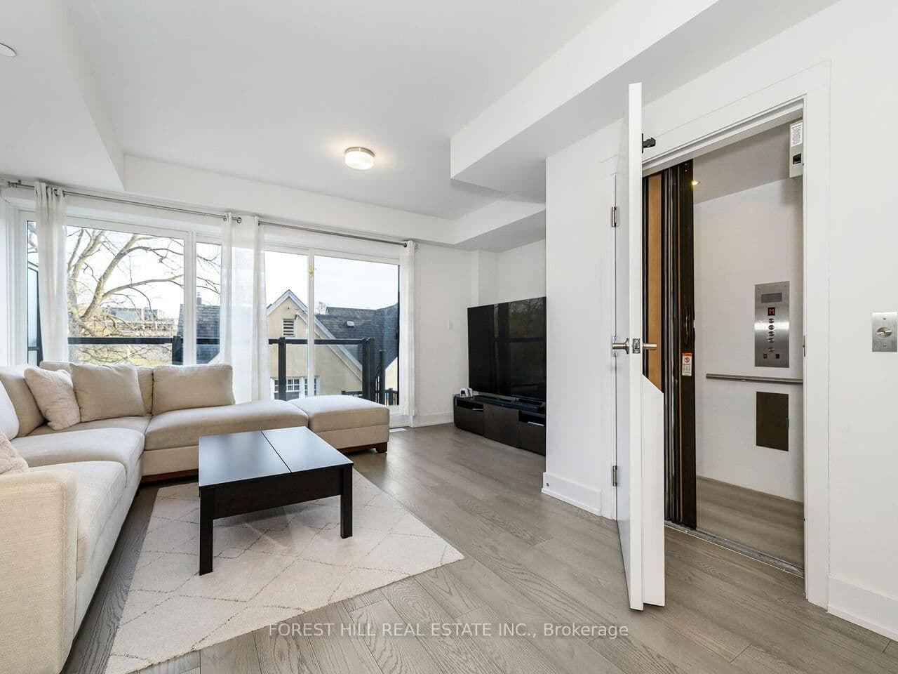 1 Hartman Avenue, Unit 5 thumbnail 4