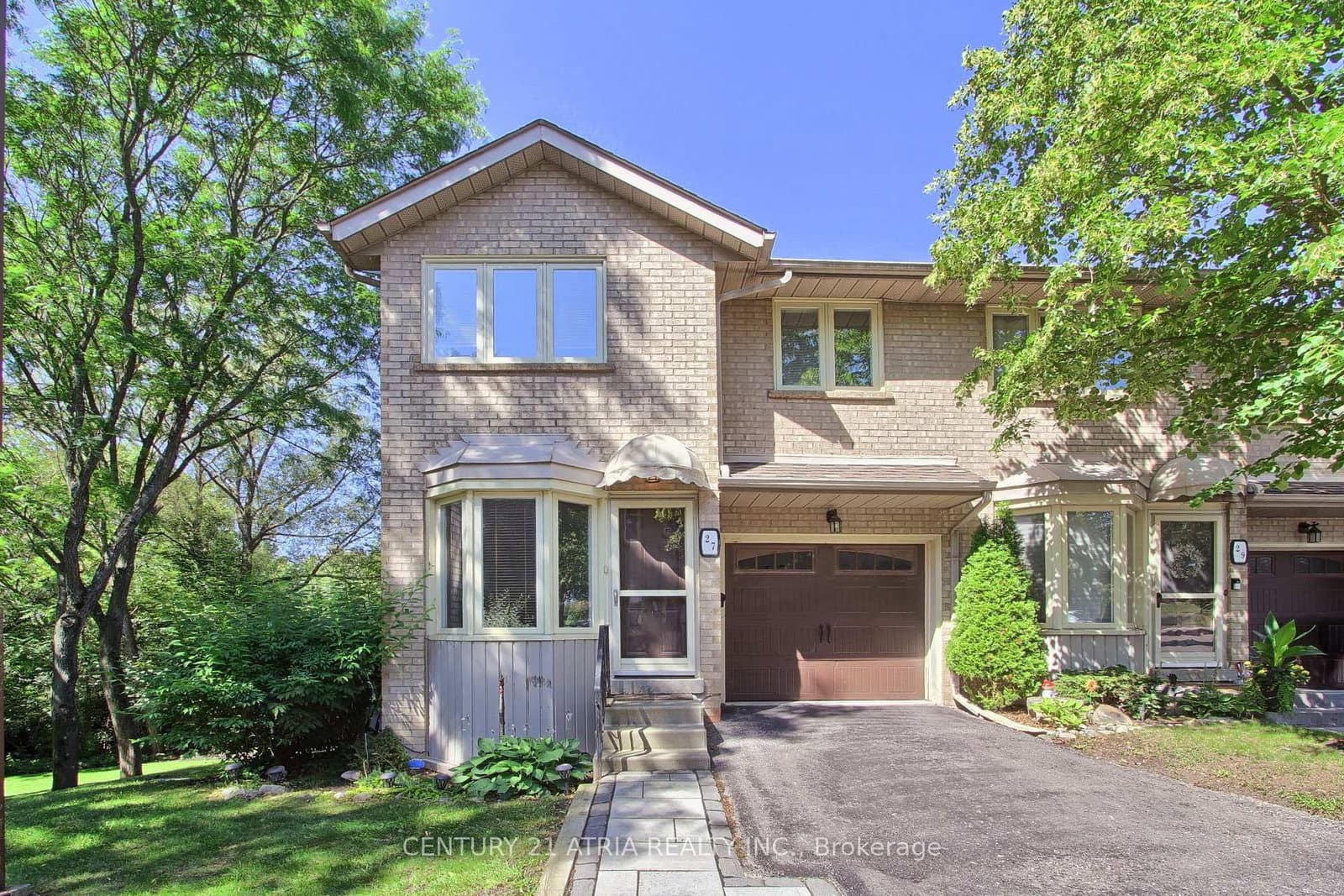 27 Anderson Place - Image 1