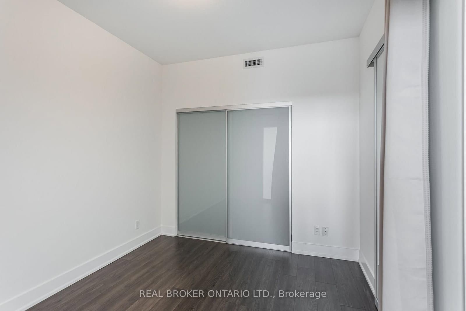 180 Enterprise Boulevard, Unit 610 thumbnail 14