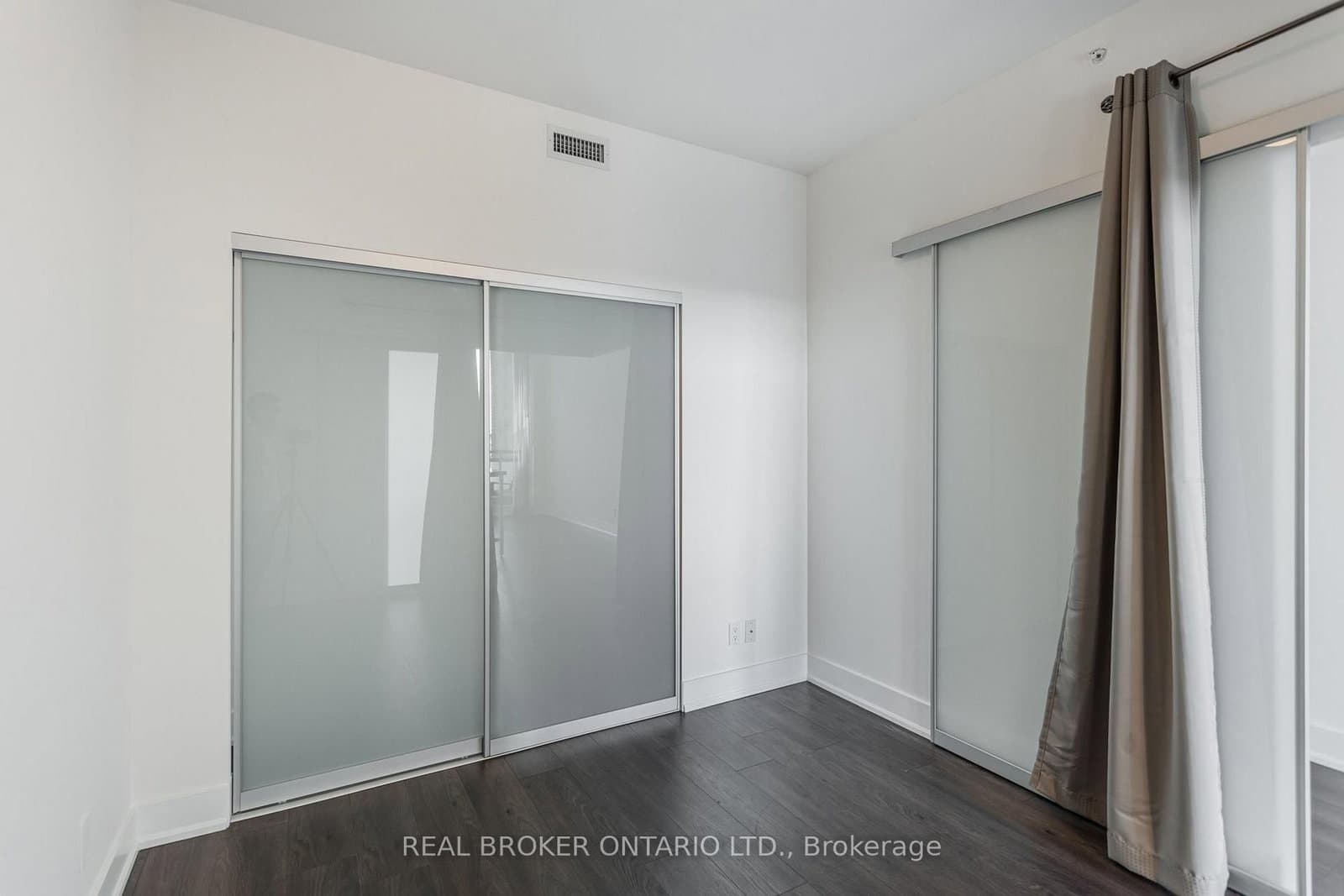 180 Enterprise Boulevard, Unit 610 thumbnail 15