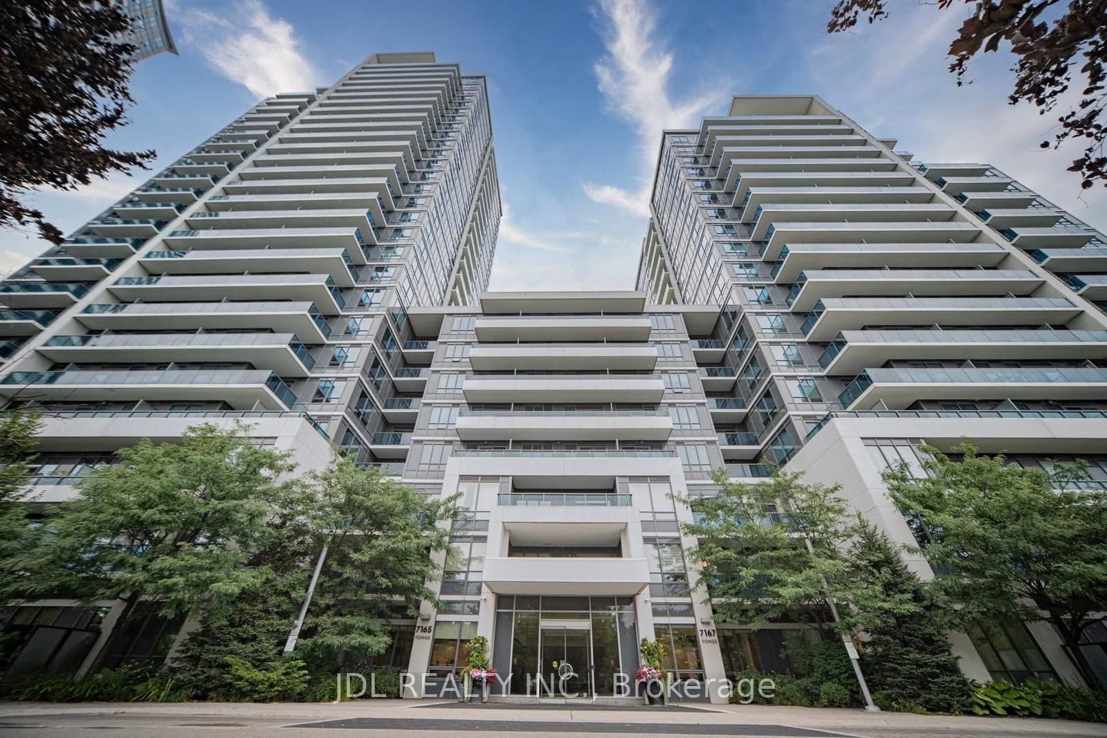 #902 - 7165 Yonge Street