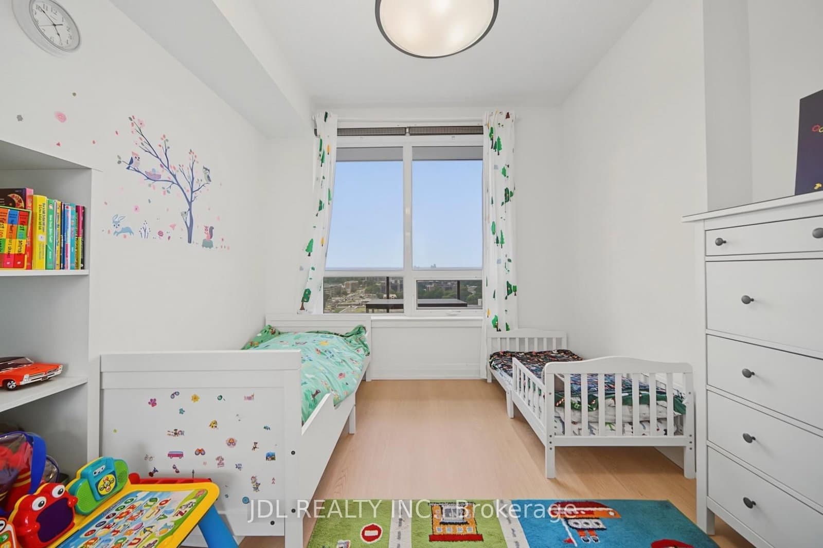 7165 Yonge Street, Unit 902 thumbnail 27