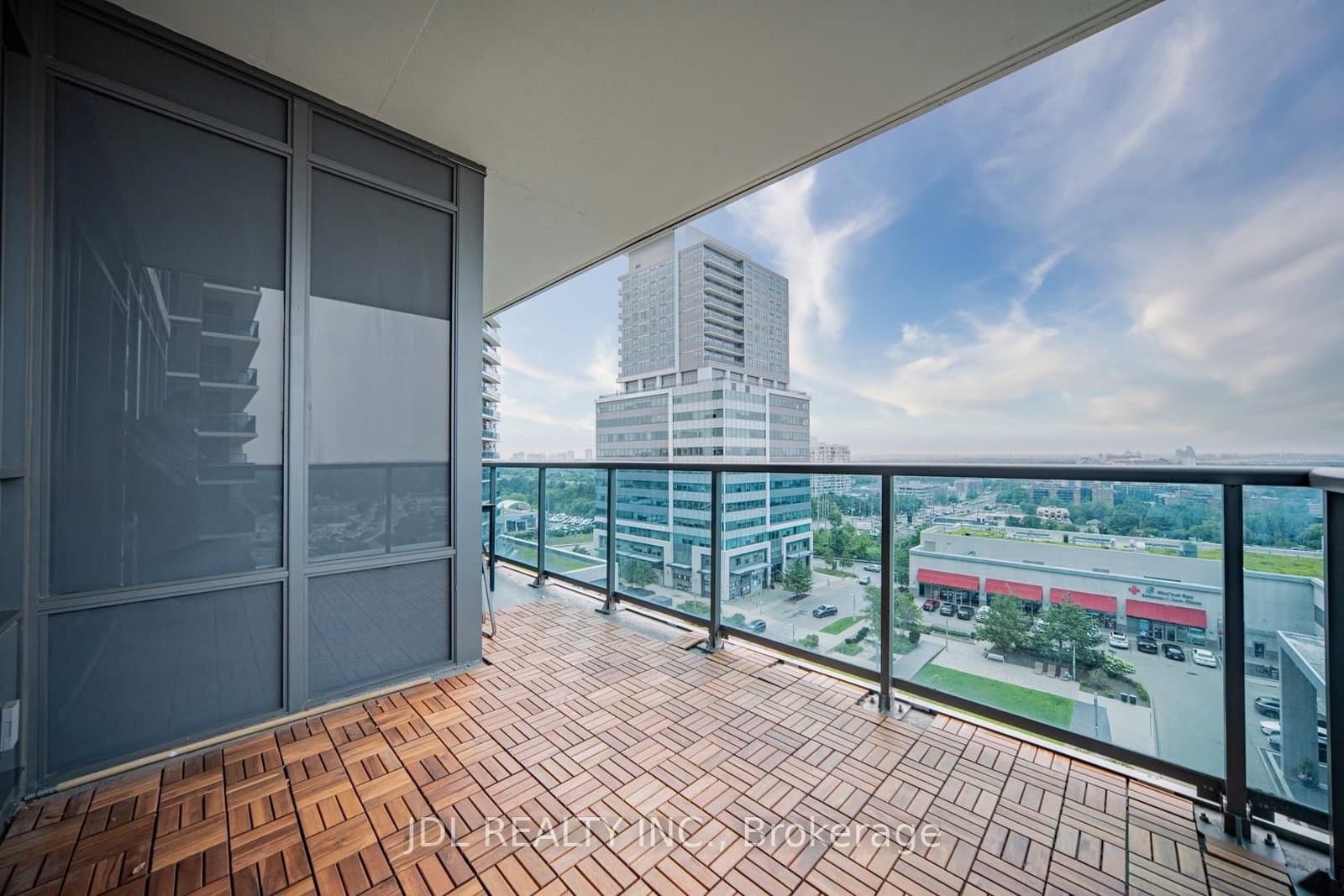 7165 Yonge Street, Unit 902 thumbnail 30