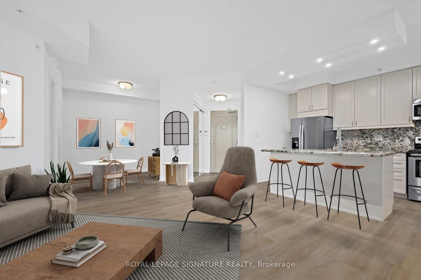 2396 Major Mackenzie Drive W, Unit 220 thumbnail 10