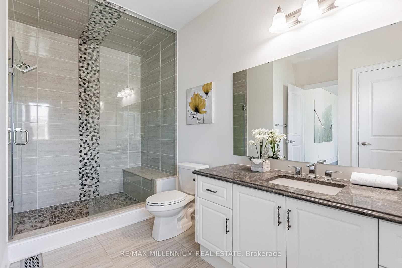 175 Woodgate Pines Drive thumbnail 18