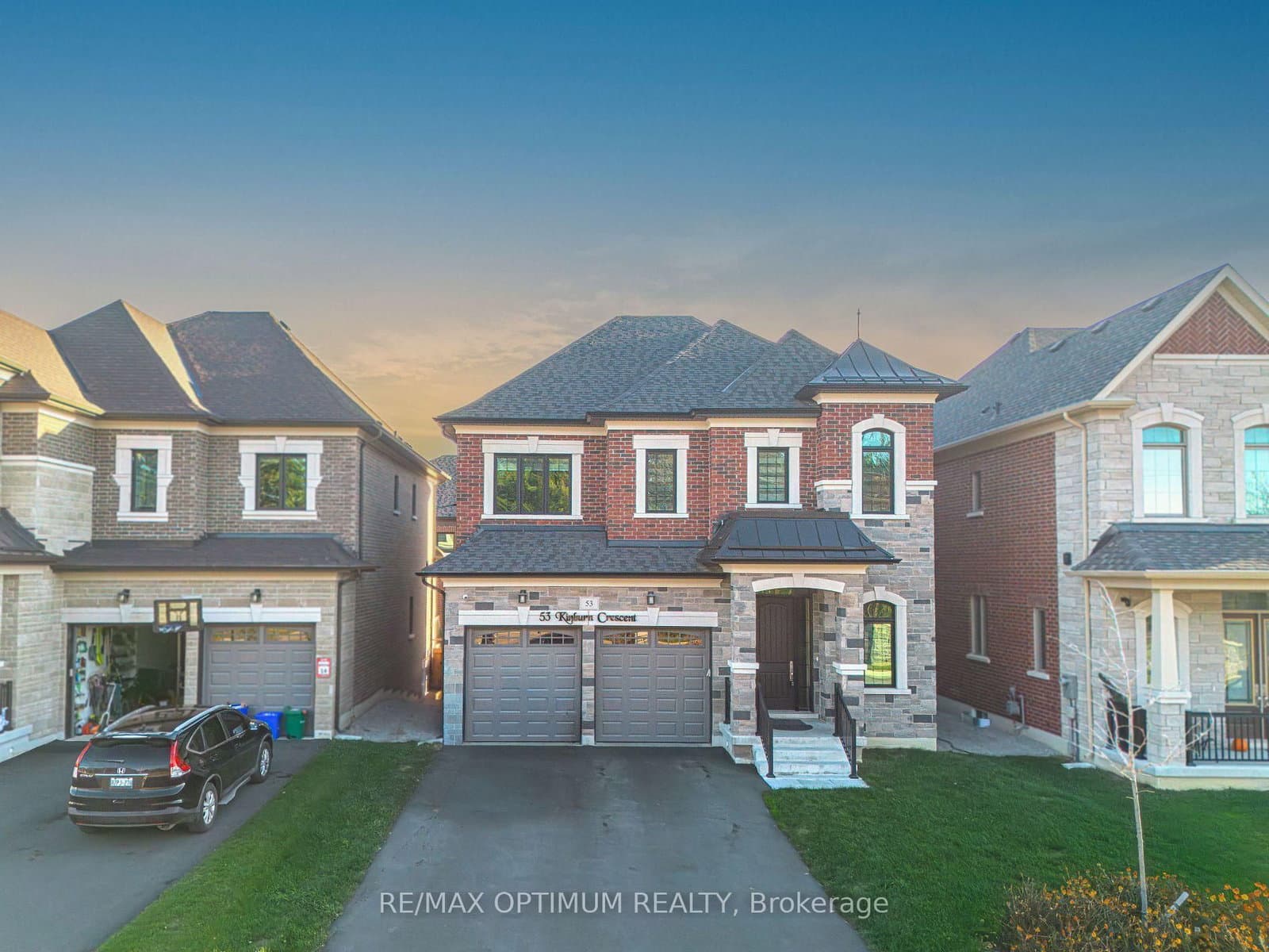53 Kinburn Crescent - Image 1