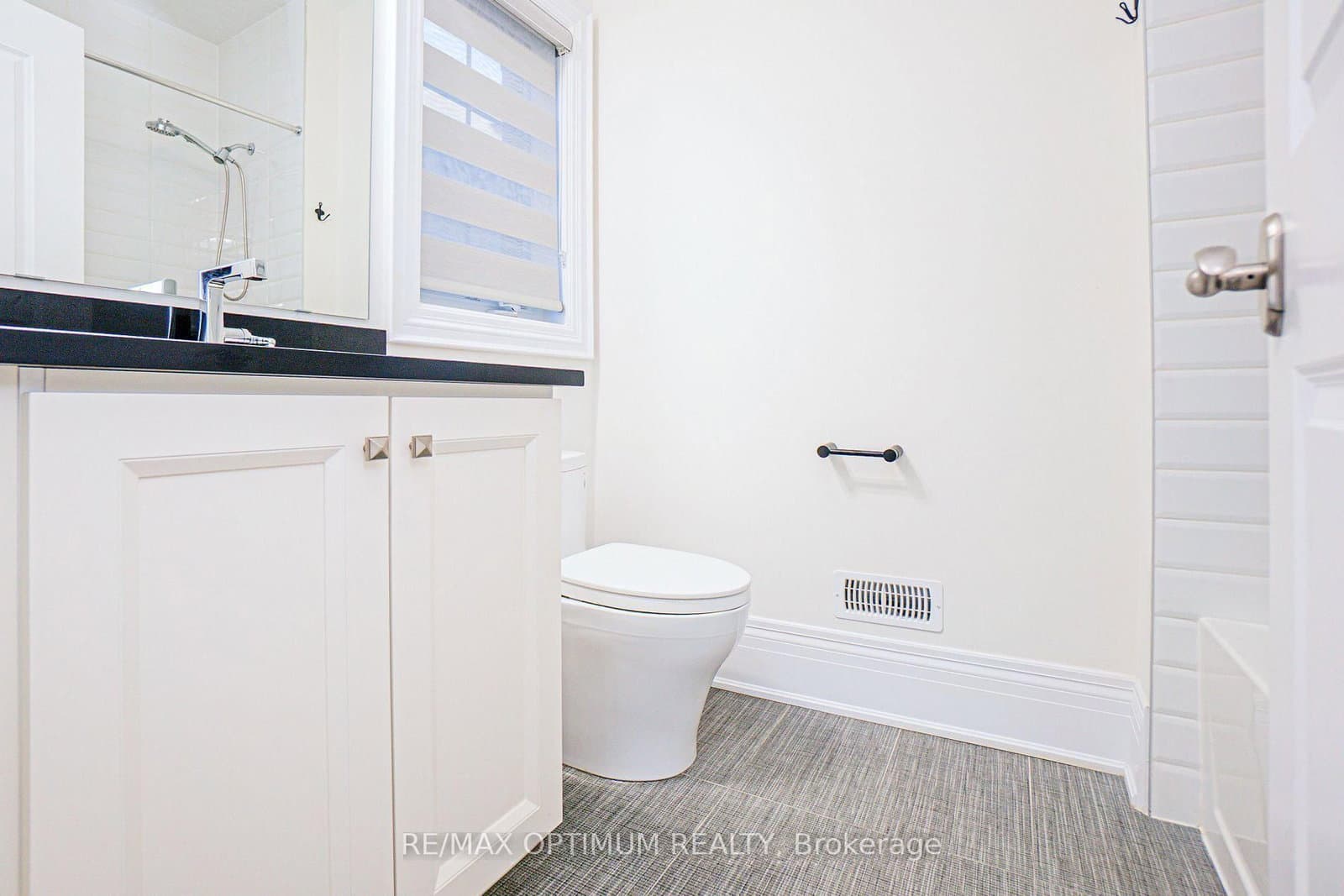 53 Kinburn Crescent thumbnail 27
