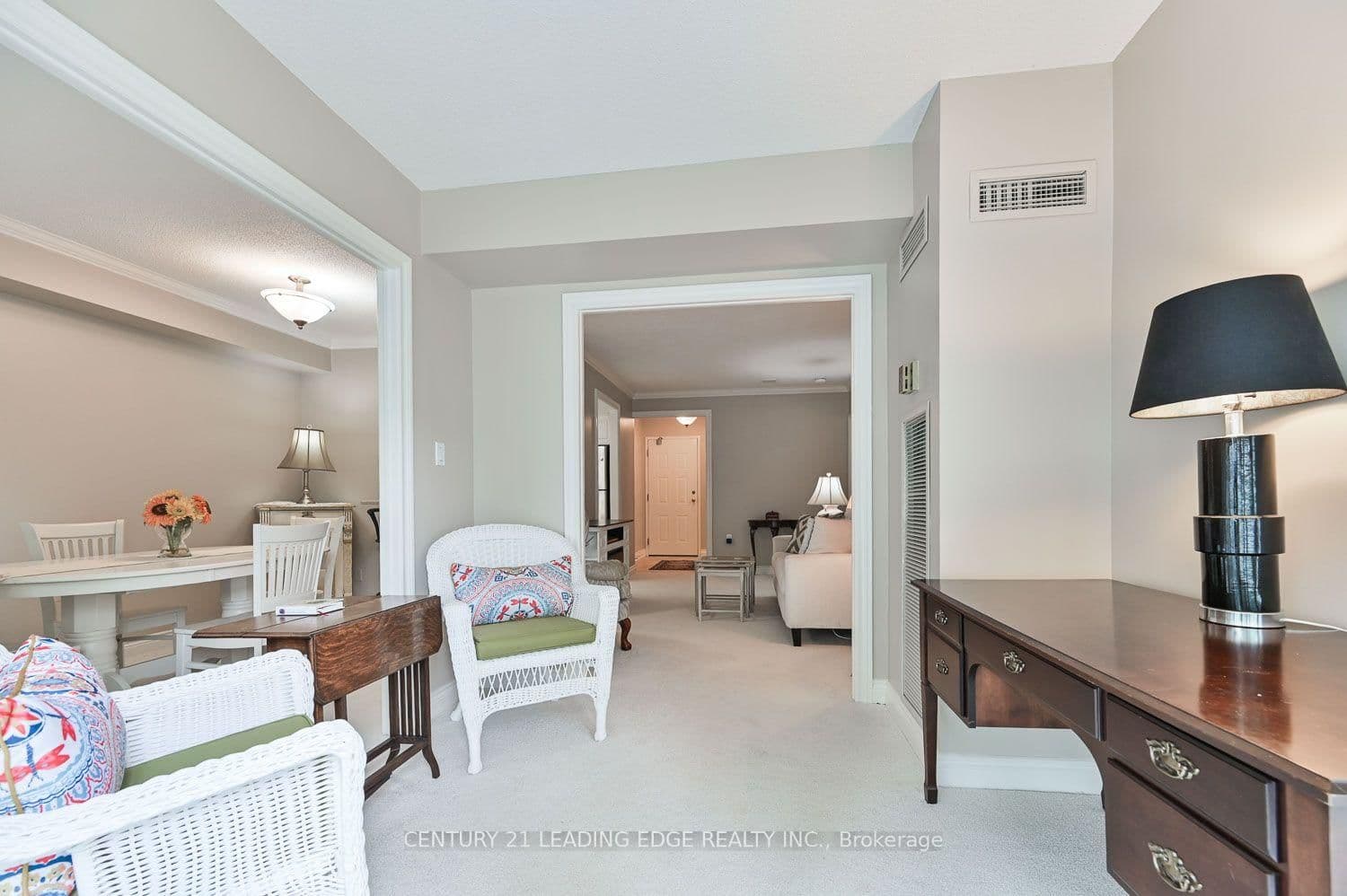 100 Anna Russell Way, Unit 103 thumbnail 11