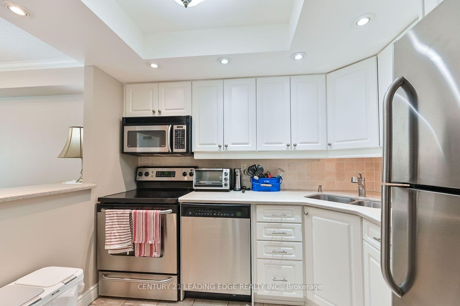100 Anna Russell Way, Unit 103 thumbnail 15