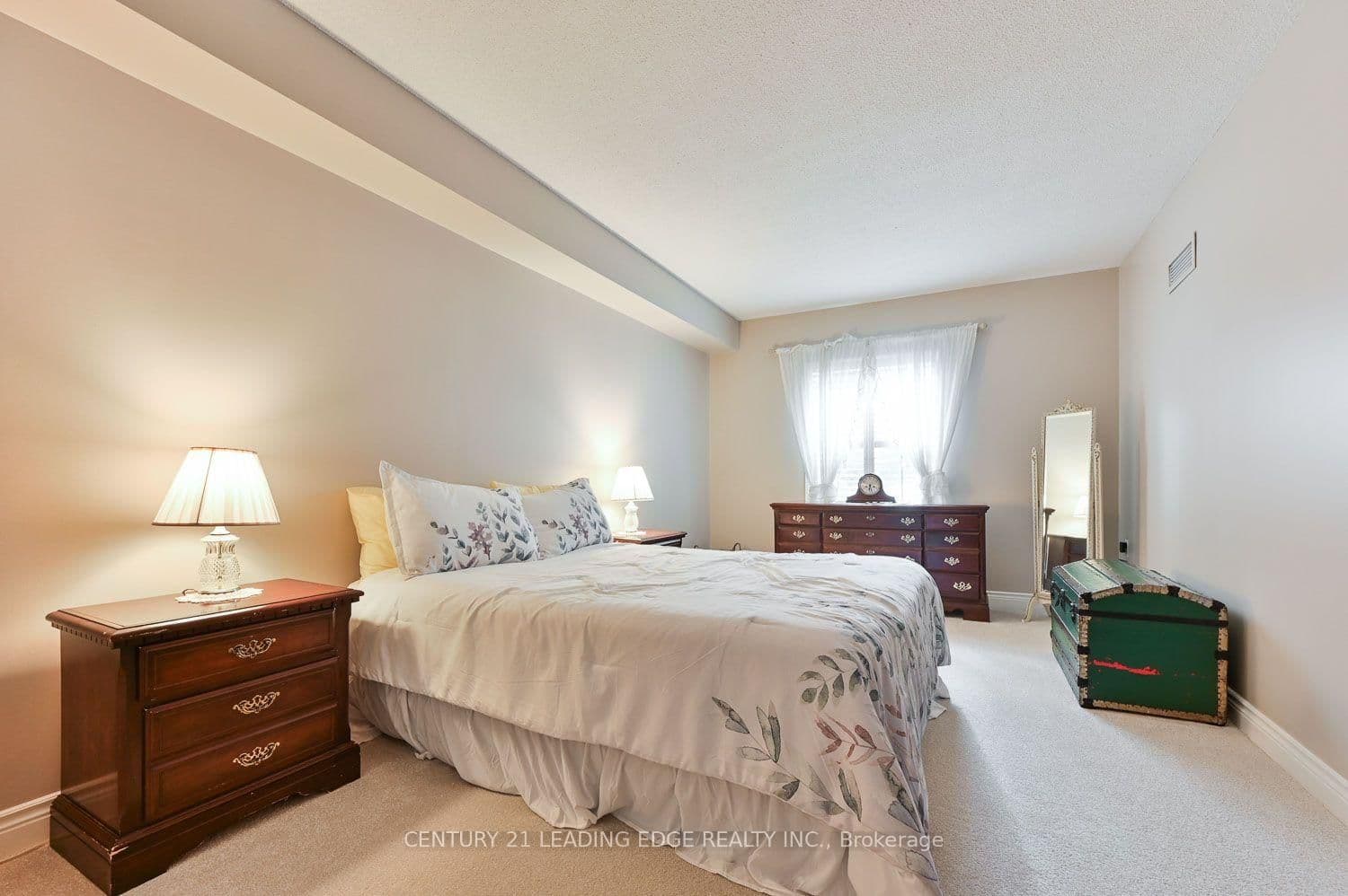 100 Anna Russell Way, Unit 103 thumbnail 18