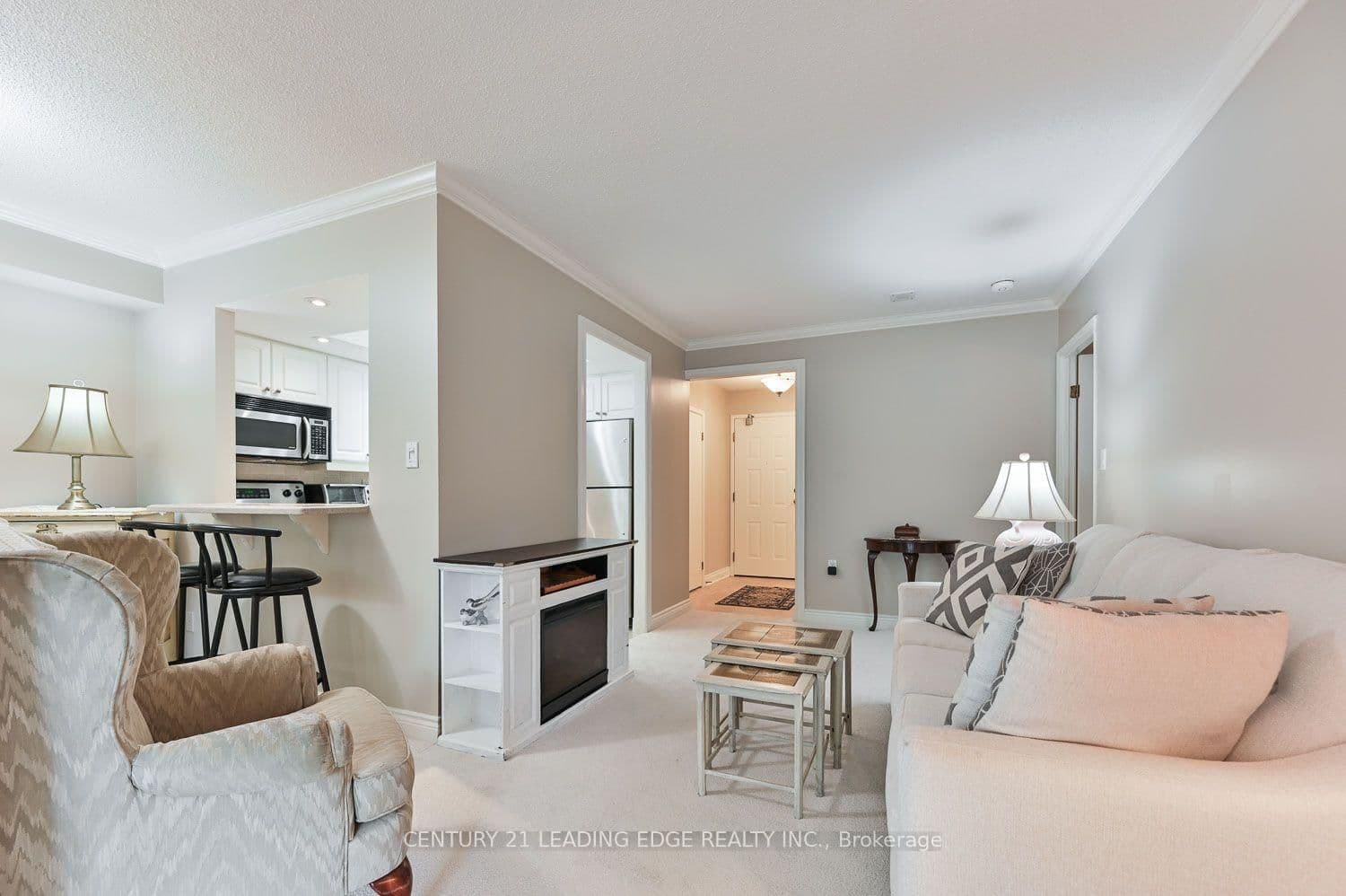 100 Anna Russell Way, Unit 103 thumbnail 9