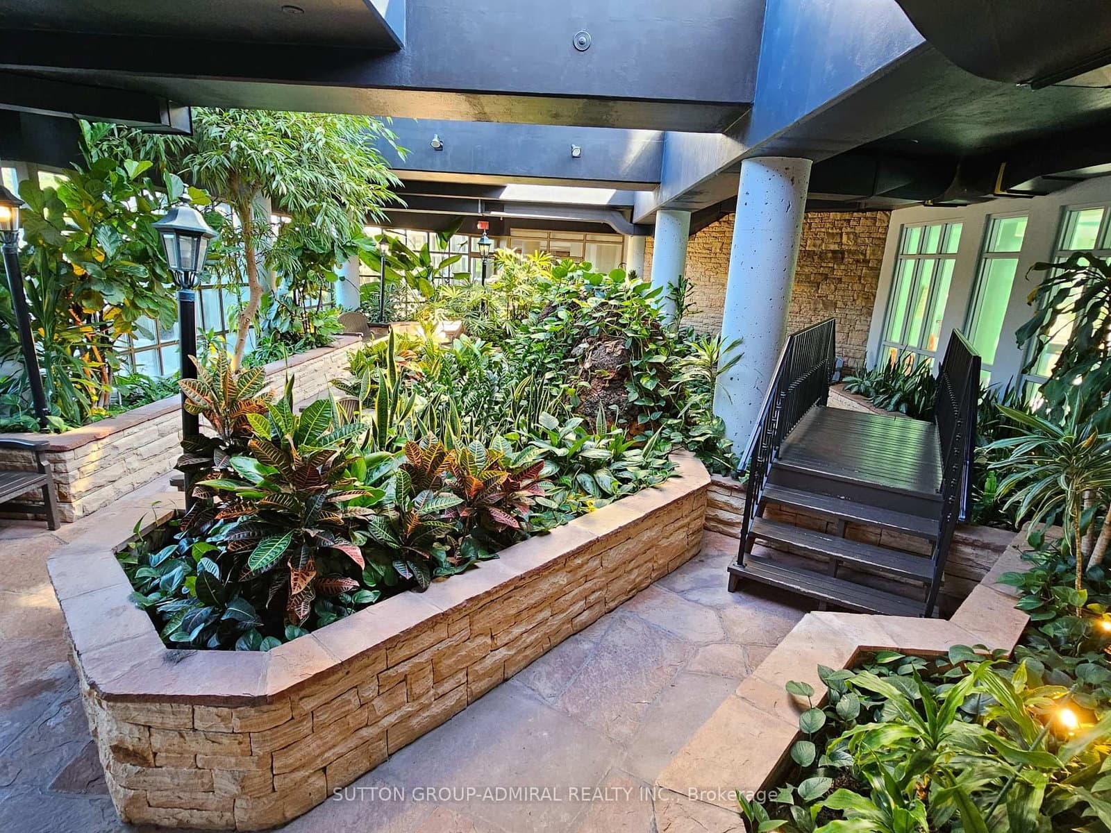7 Townsgate Drive, Unit 604 thumbnail 29