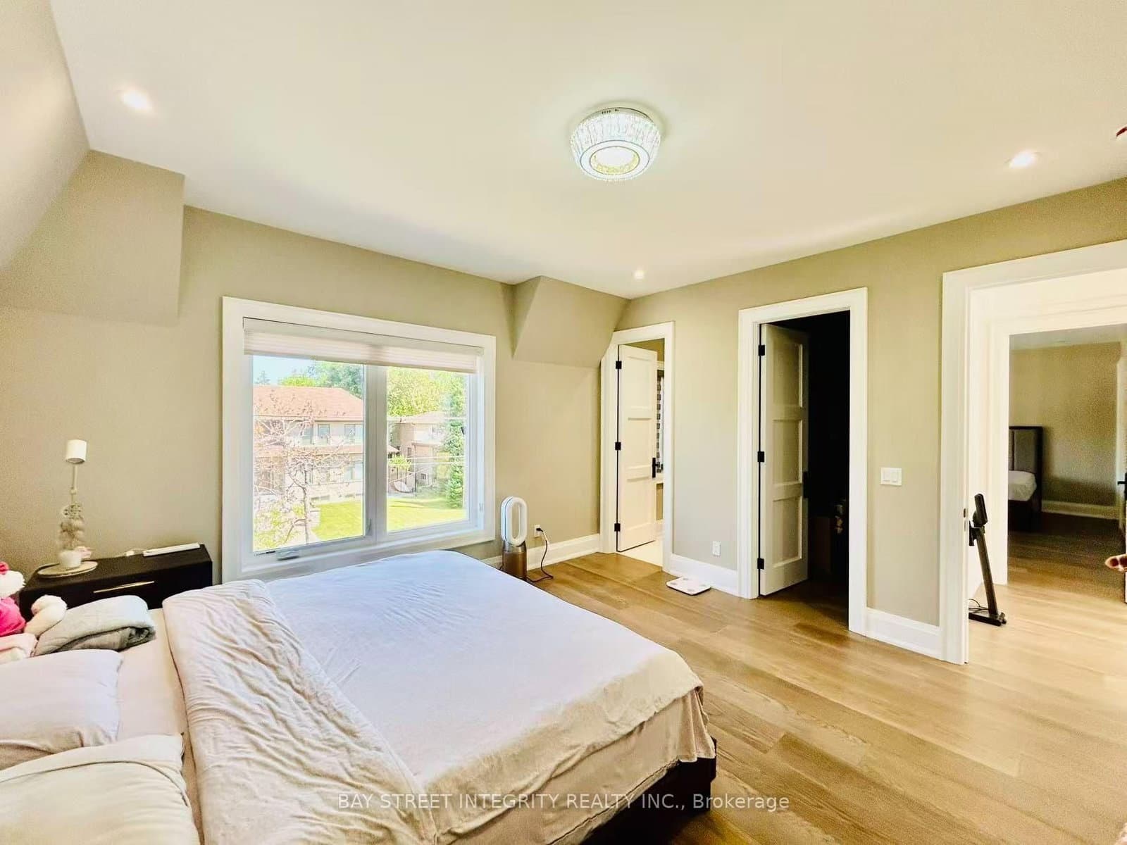 158 Elmwood Avenue thumbnail 31