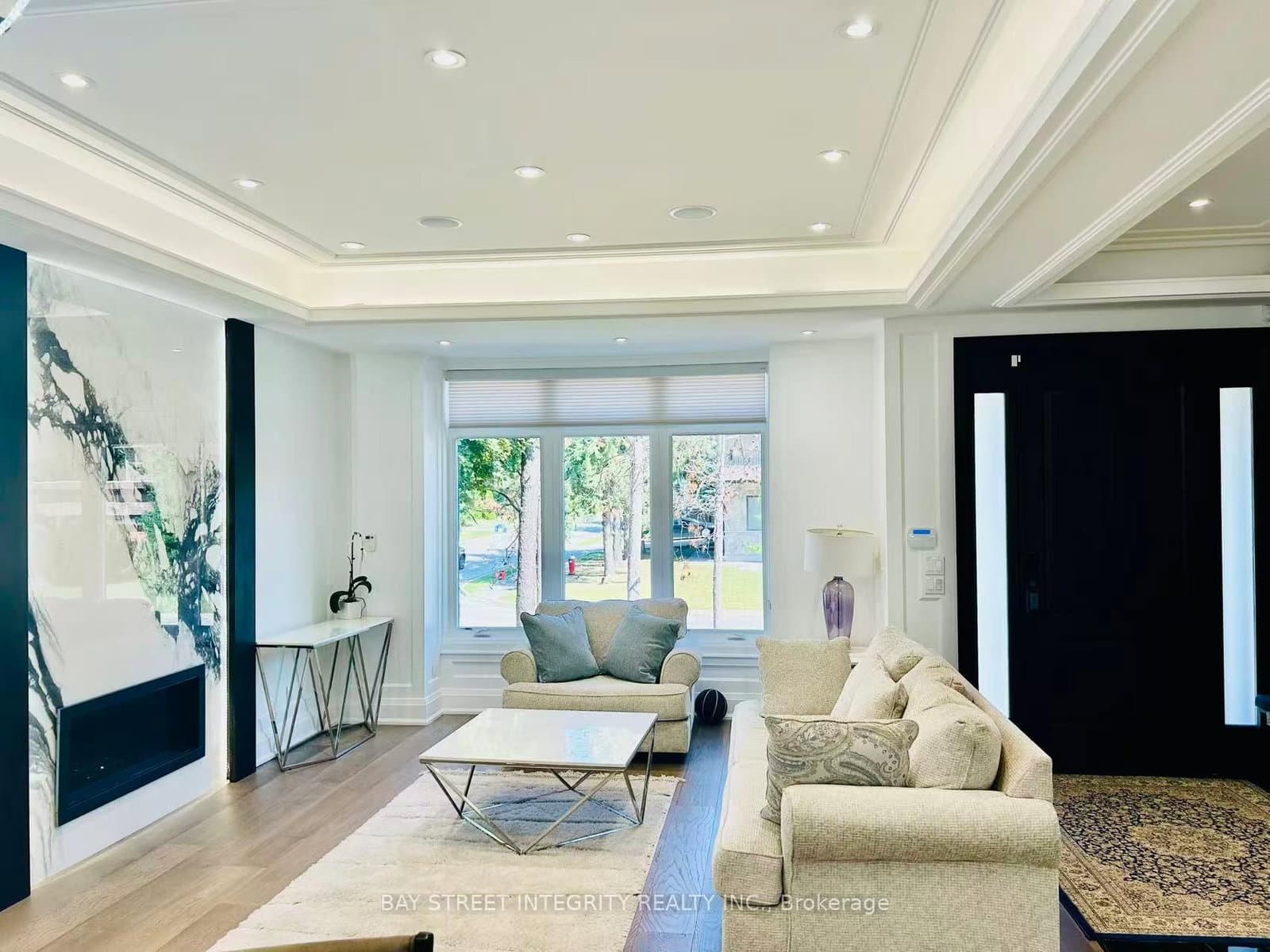 158 Elmwood Avenue thumbnail 5