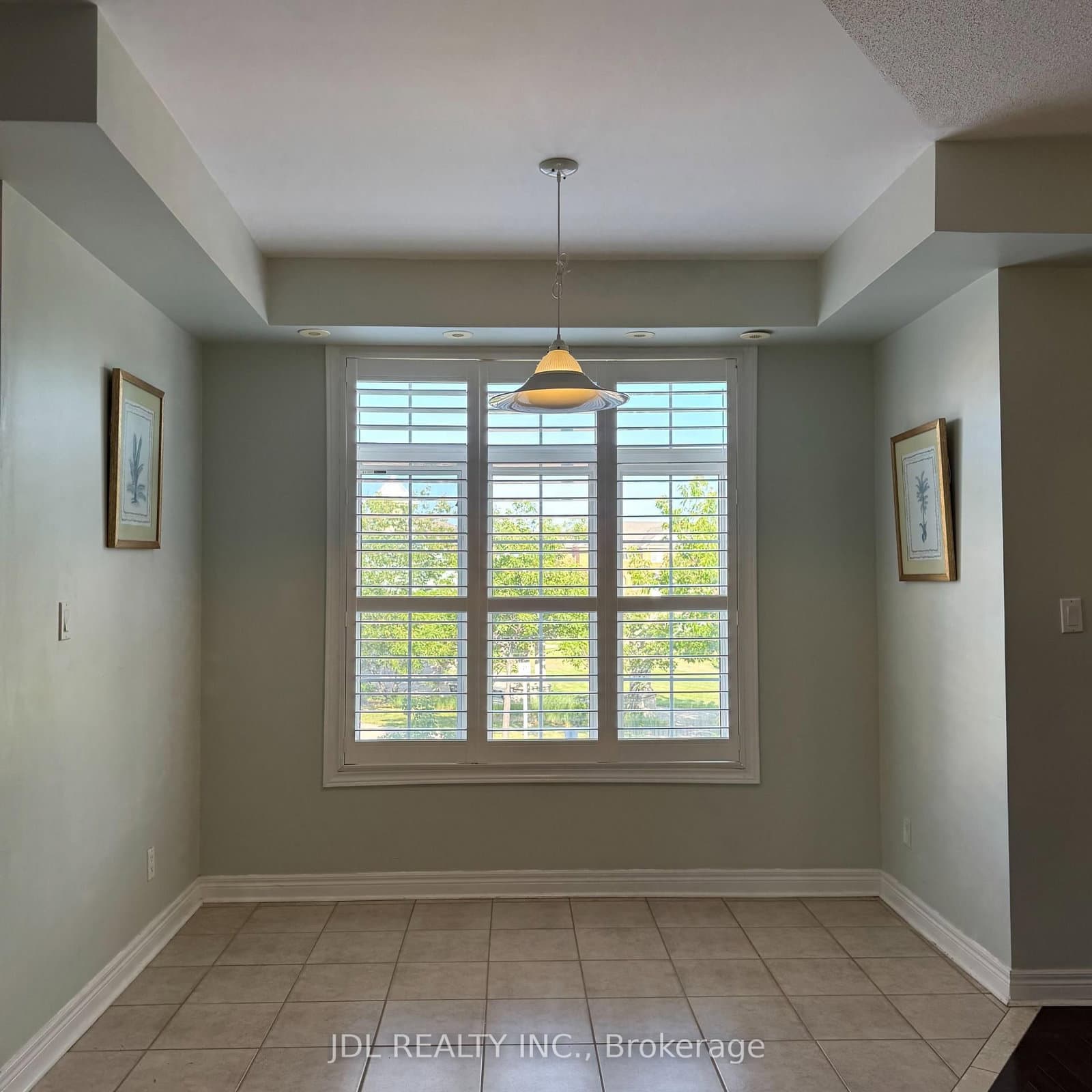 10 Greensborough Village Circle, Unit 27 thumbnail 11