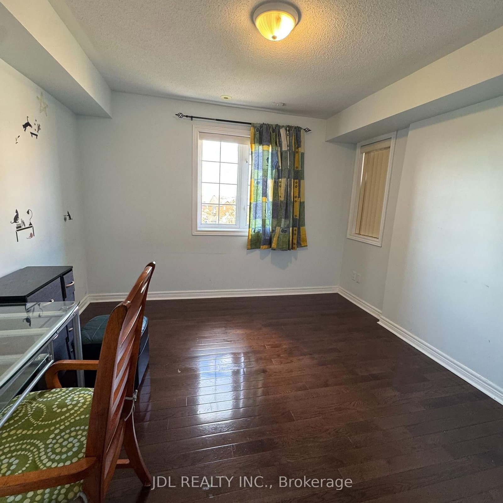 10 Greensborough Village Circle, Unit 27 thumbnail 21
