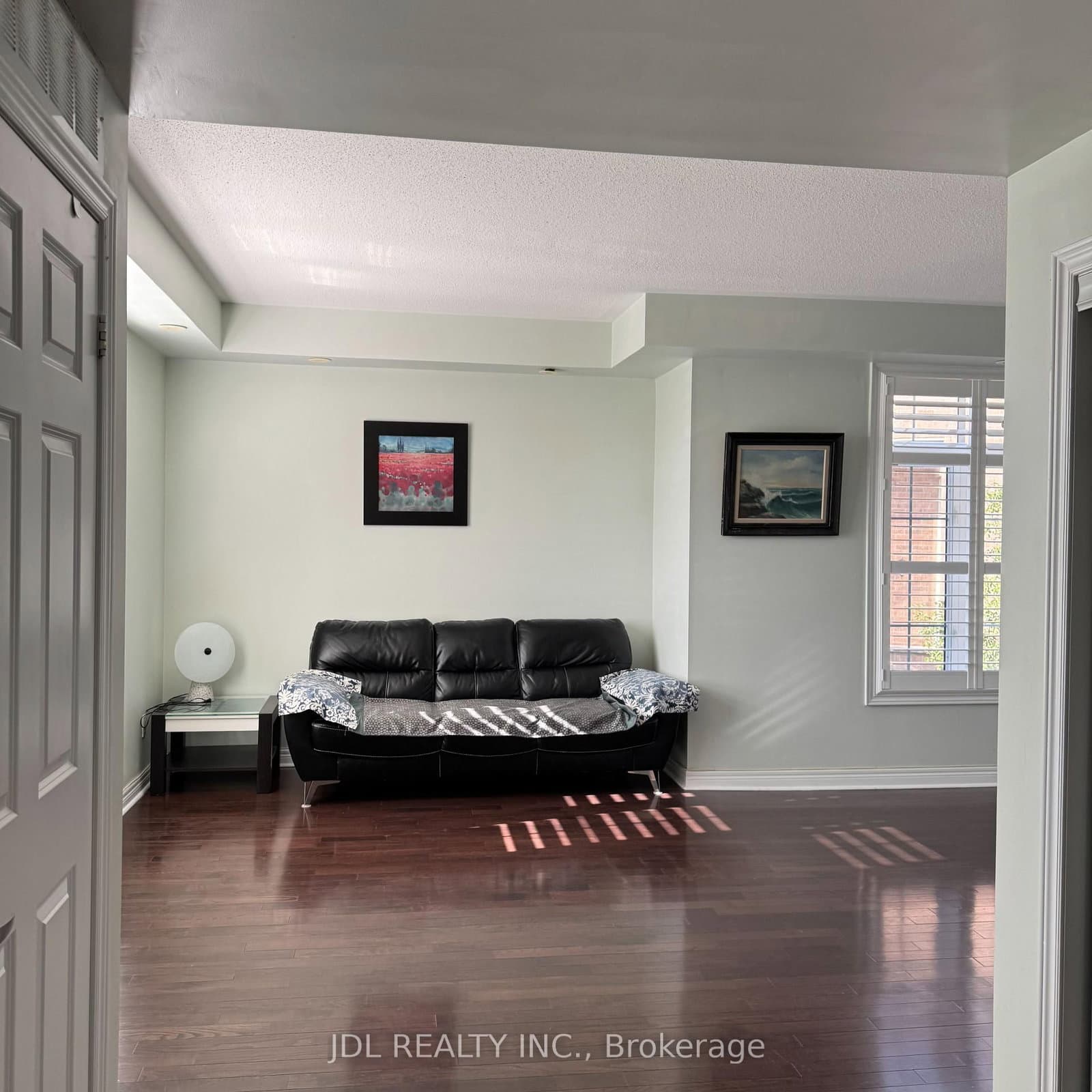 10 Greensborough Village Circle, Unit 27 thumbnail 8