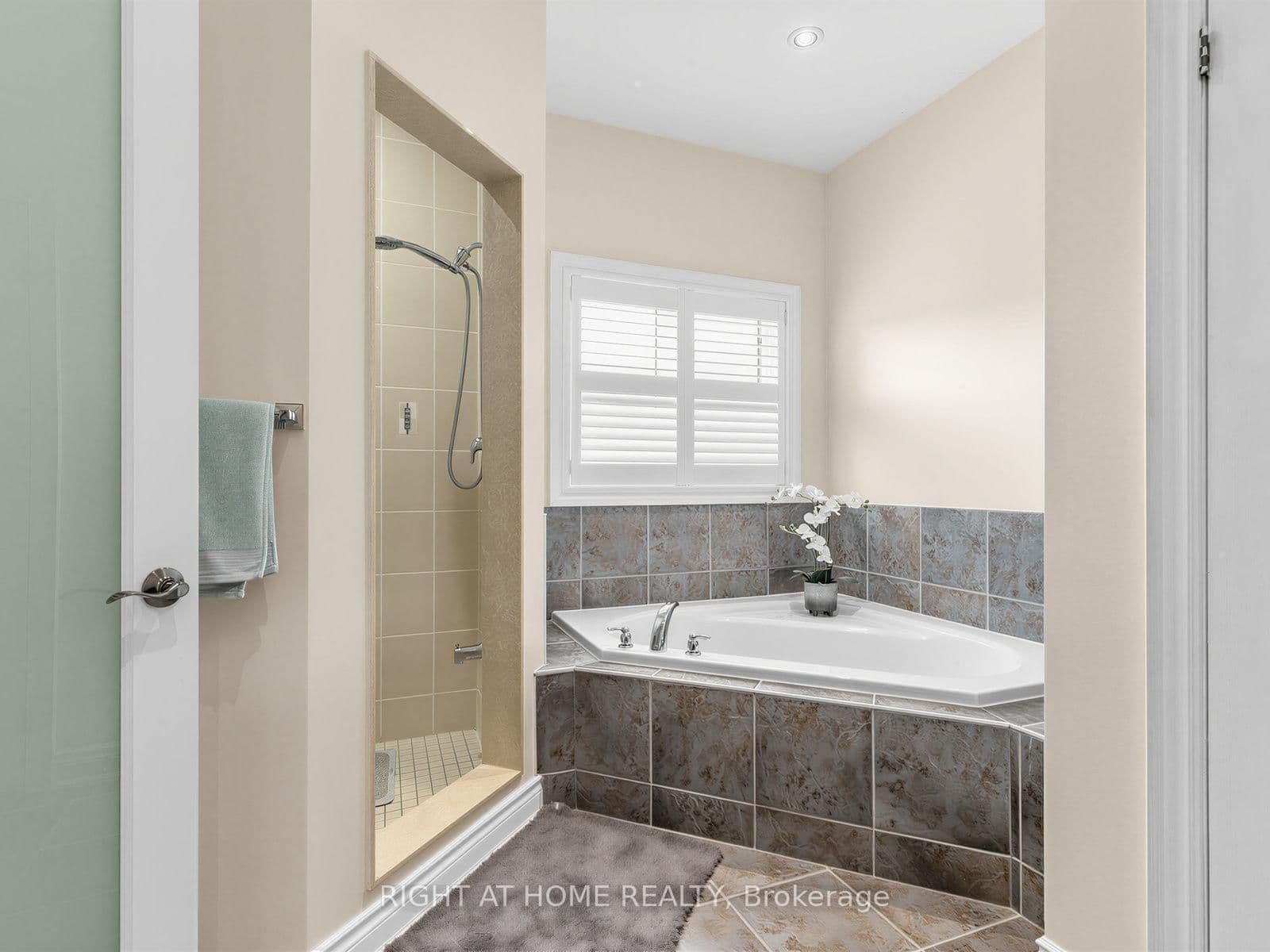 99 Richler Avenue thumbnail 29